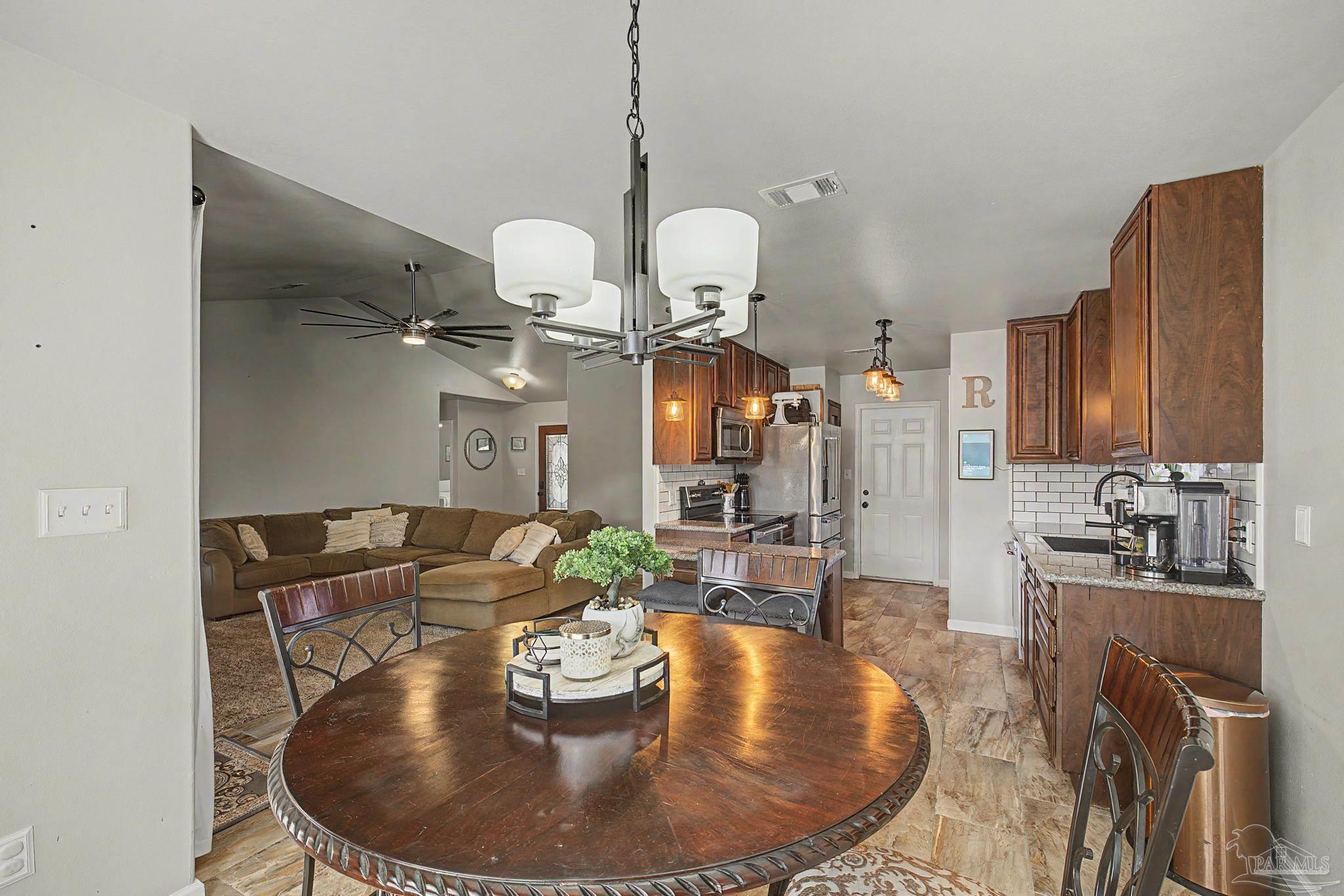 2841 Winners Cir Drive Navarre FL 32566