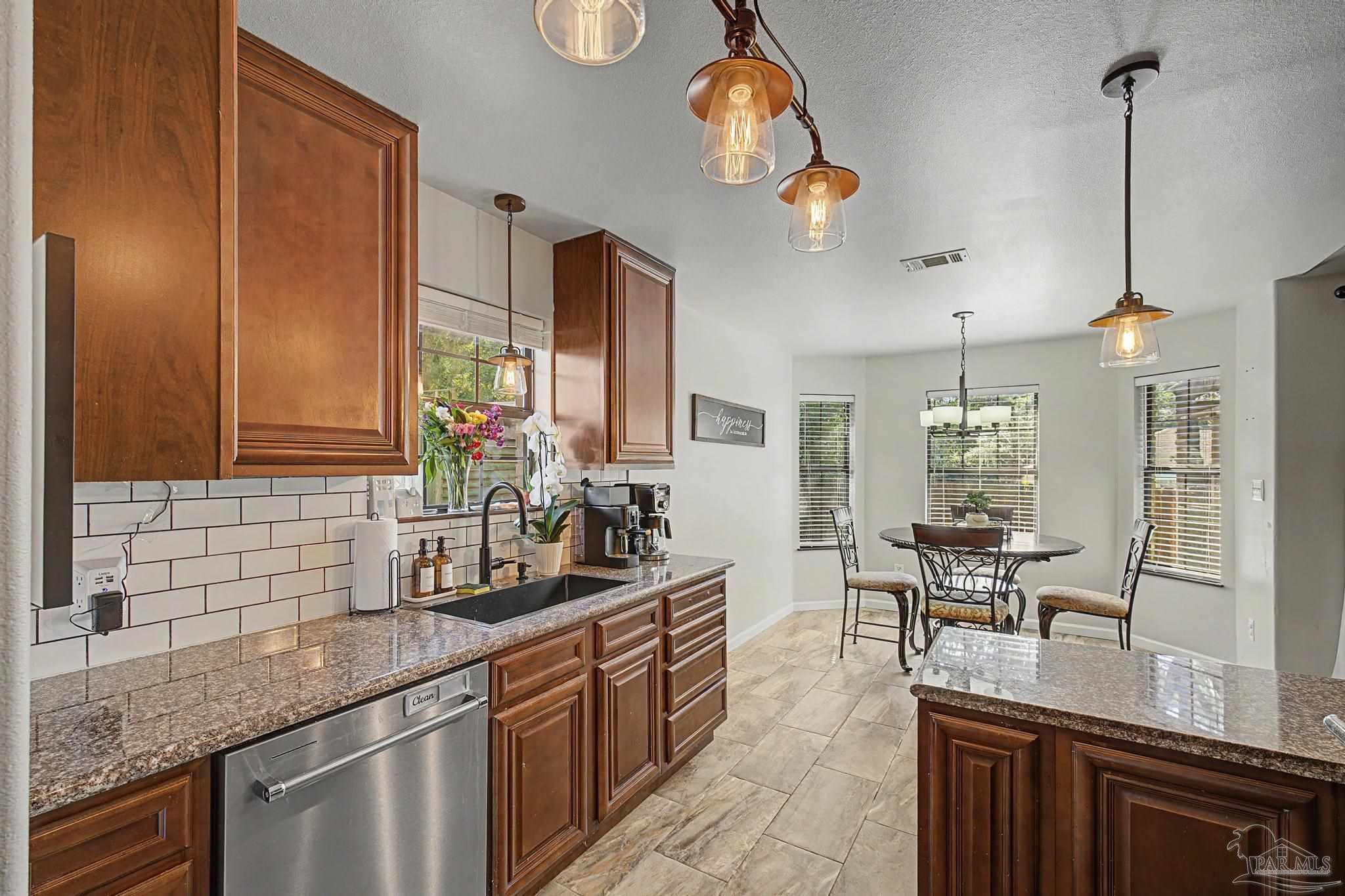 2841 Winners Cir Drive Navarre FL 32566