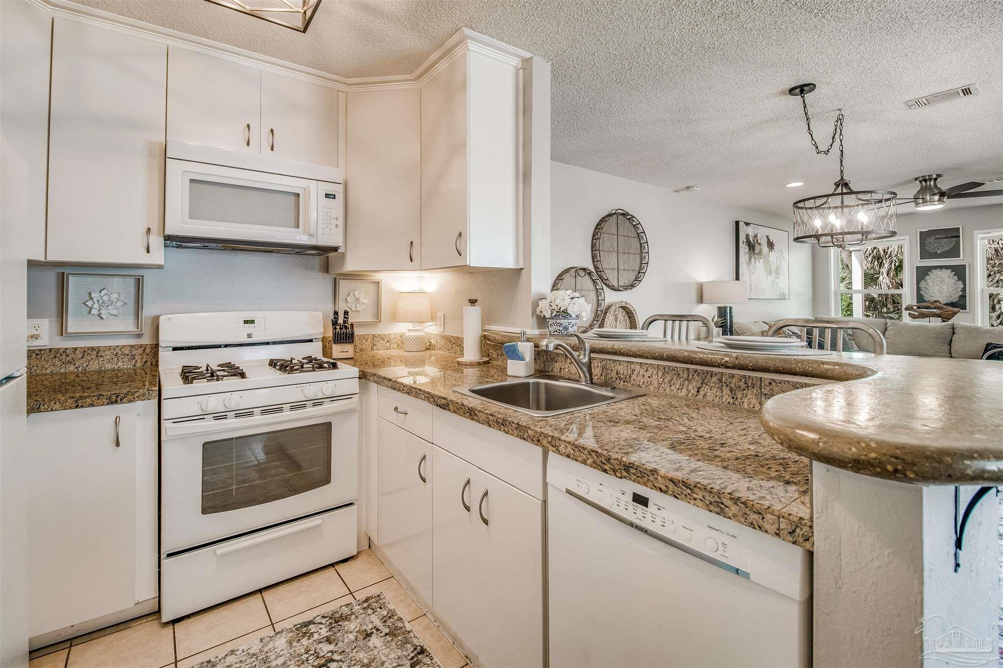 202 N Reus Street Pensacola FL 32502