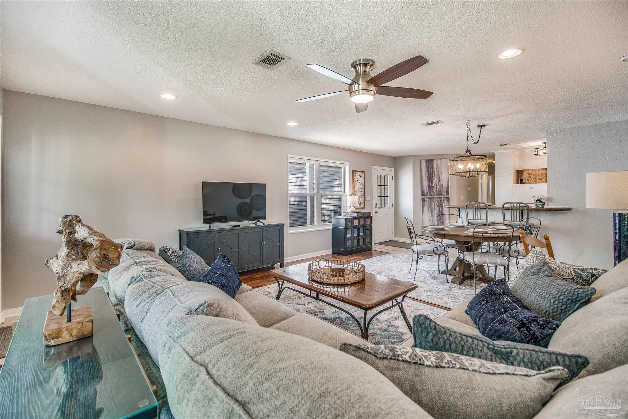 202 N Reus Street Pensacola FL 32502