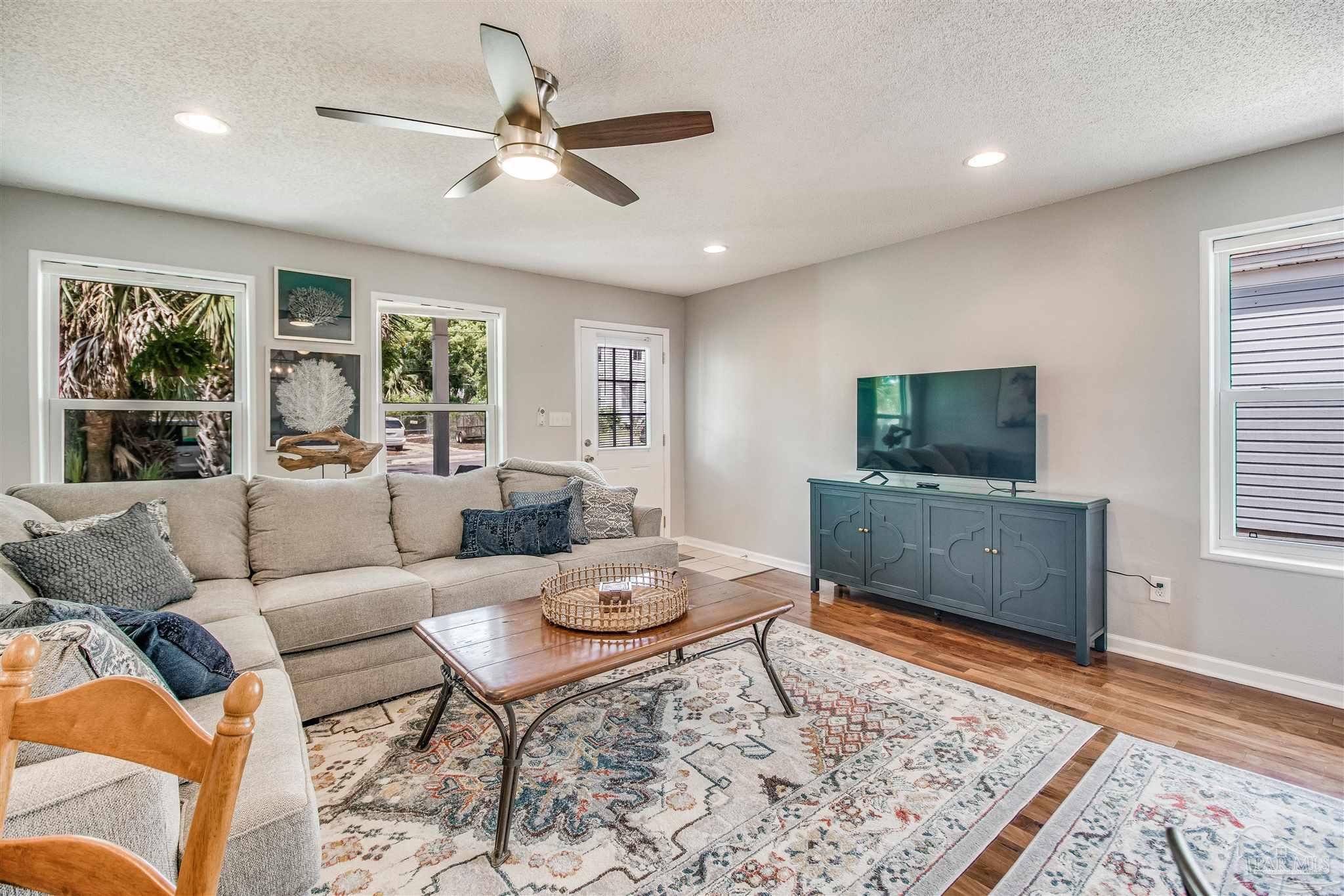 202 N Reus Street Pensacola FL 32502