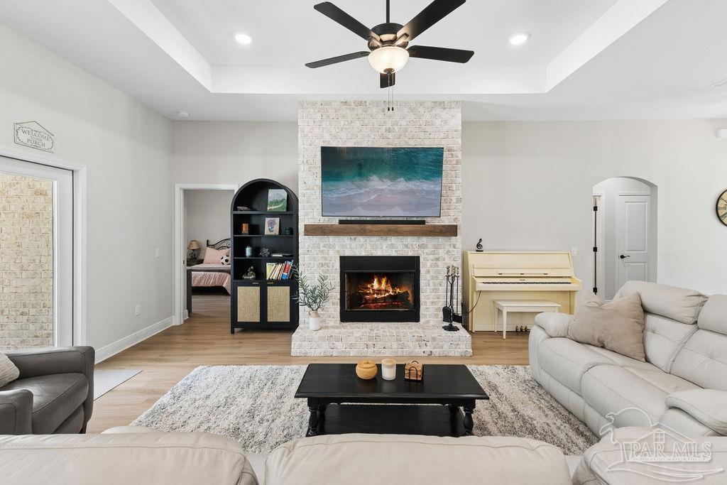 8992 Sage Forest Lane Pace FL 32571