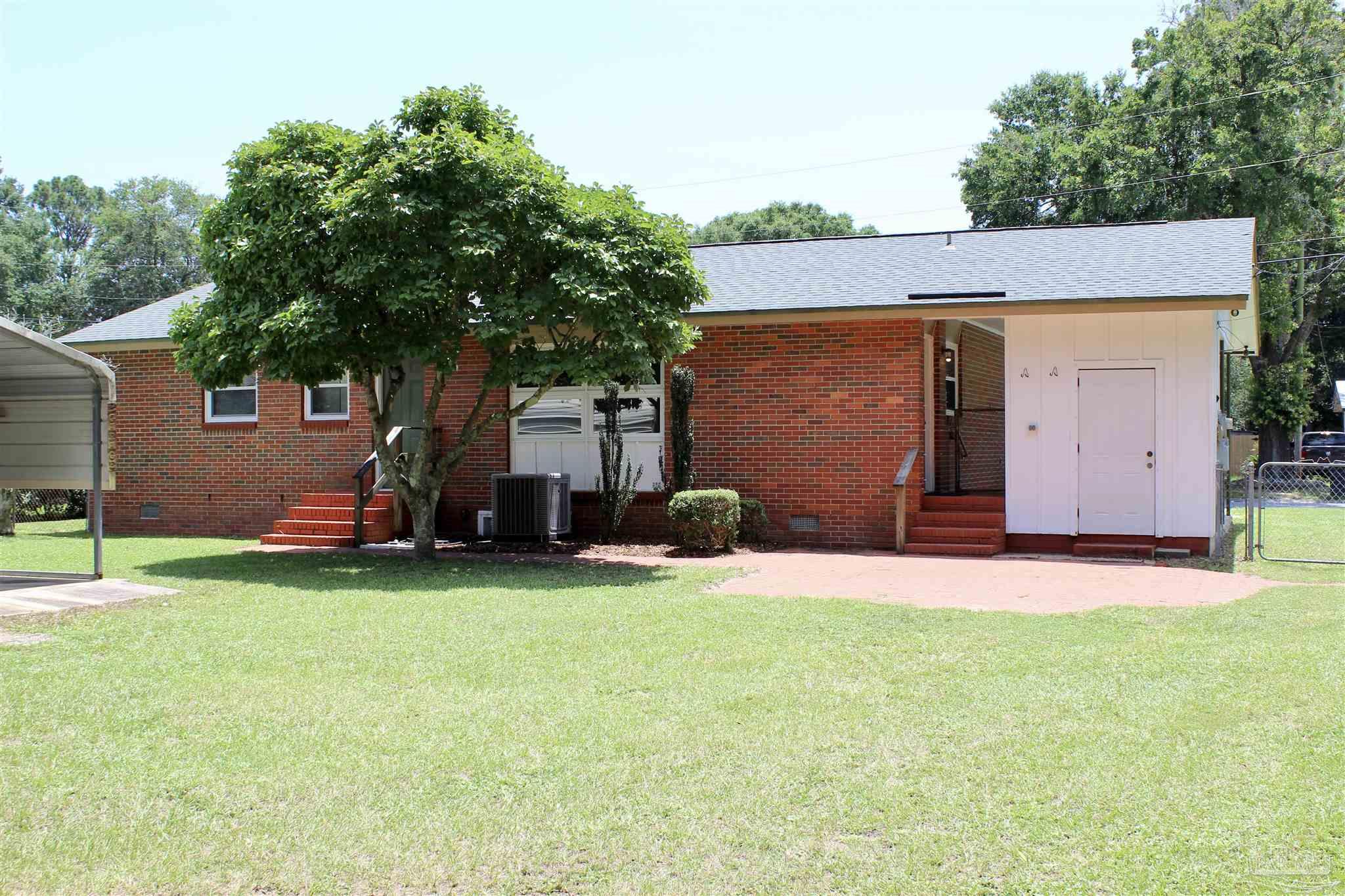3820 Whispering Pines Drive Pensacola FL 32504
