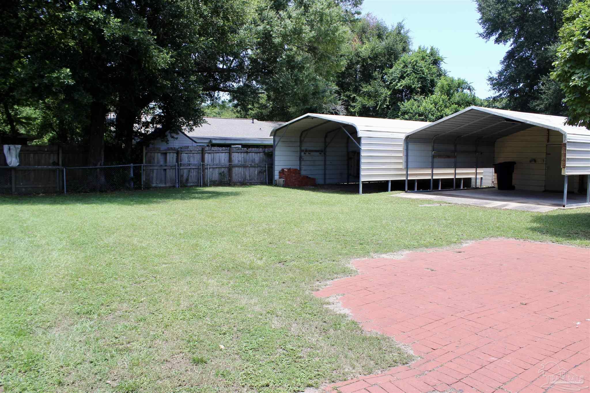 3820 Whispering Pines Drive Pensacola FL 32504