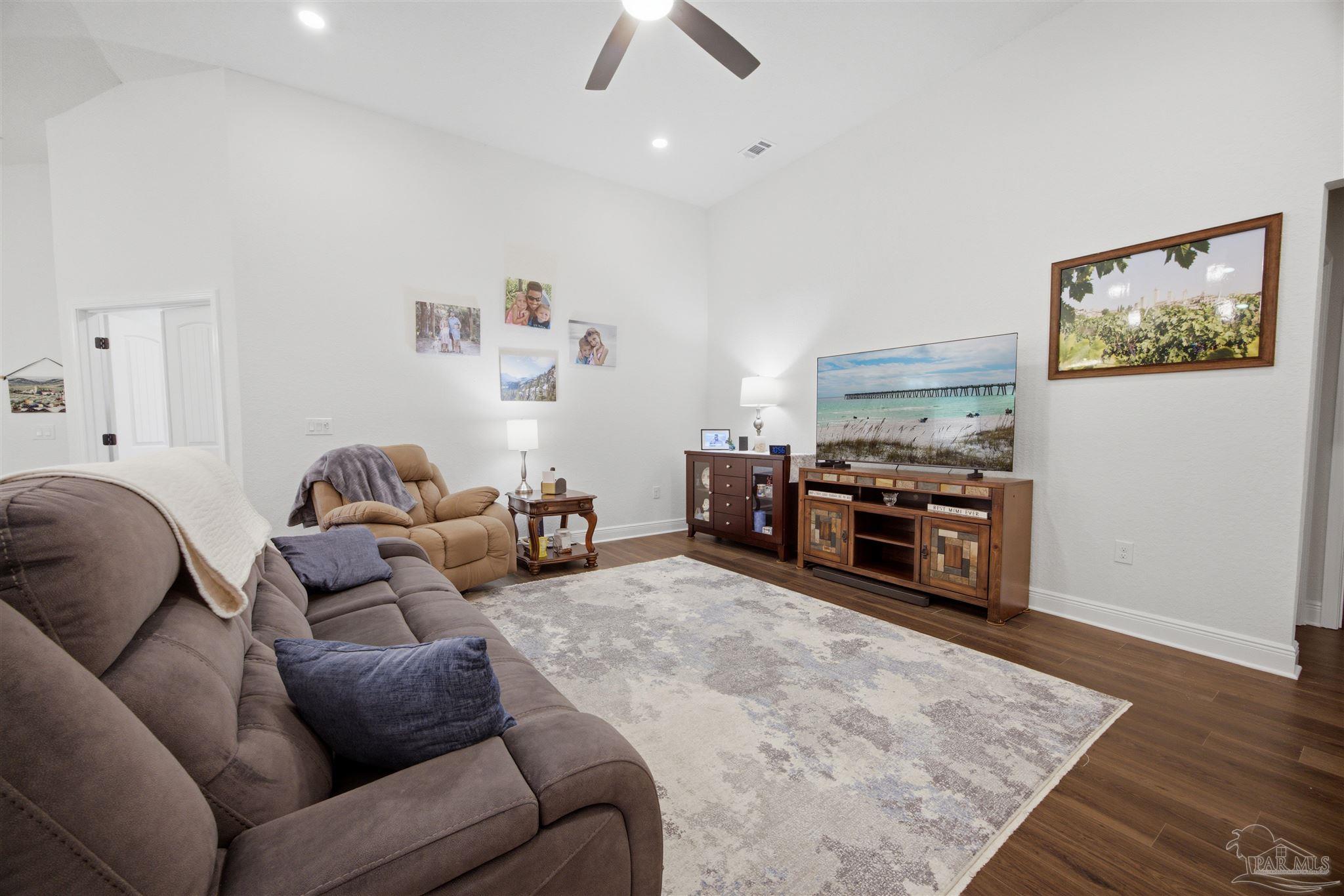 2427 Privet Berry Drive Gulf Breeze FL 32563