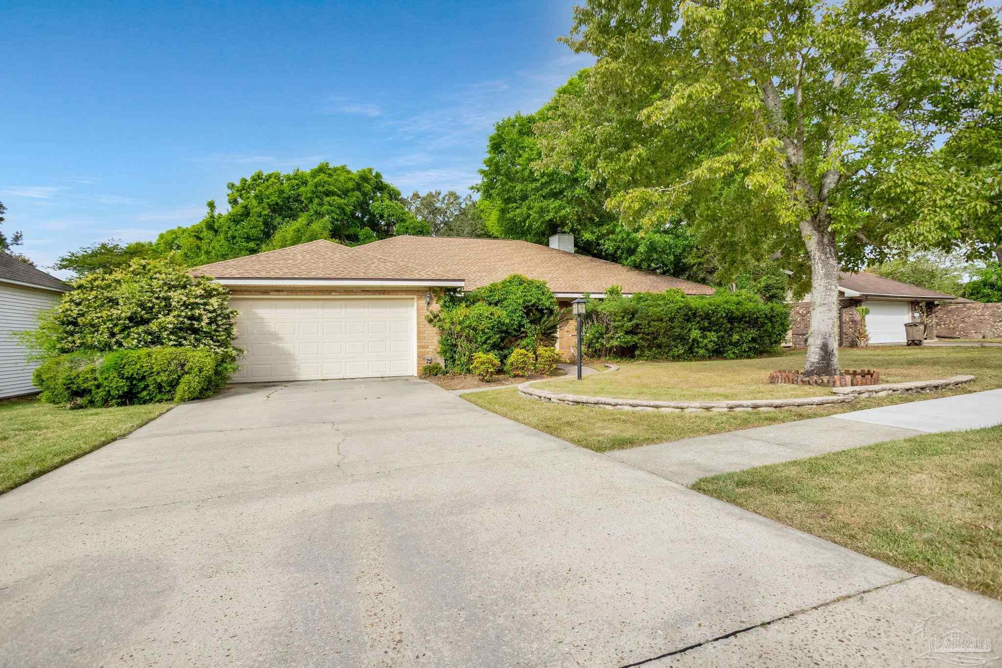 2251 Oxford Drive Pensacola FL 32503