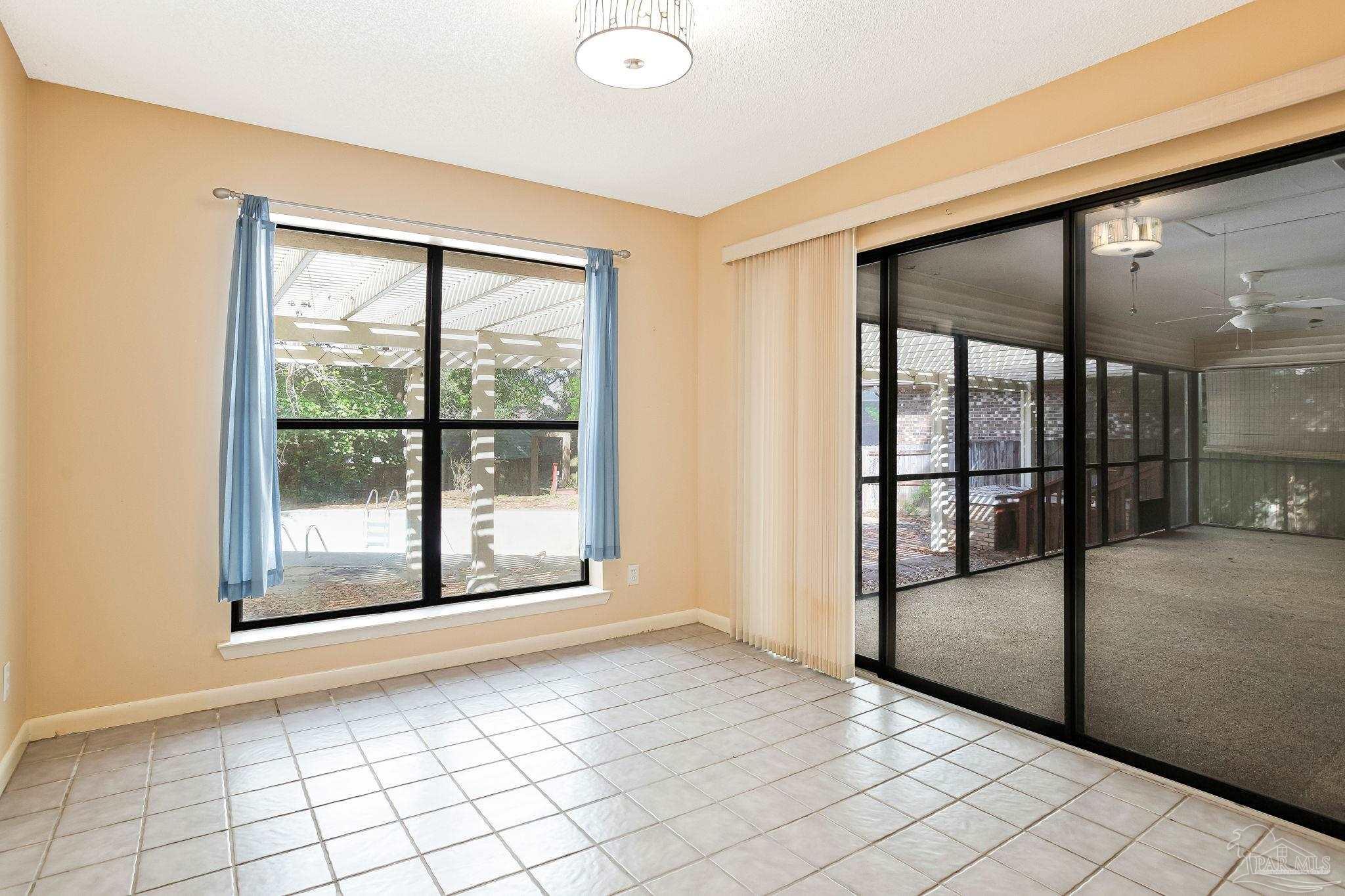 2251 Oxford Drive Pensacola FL 32503