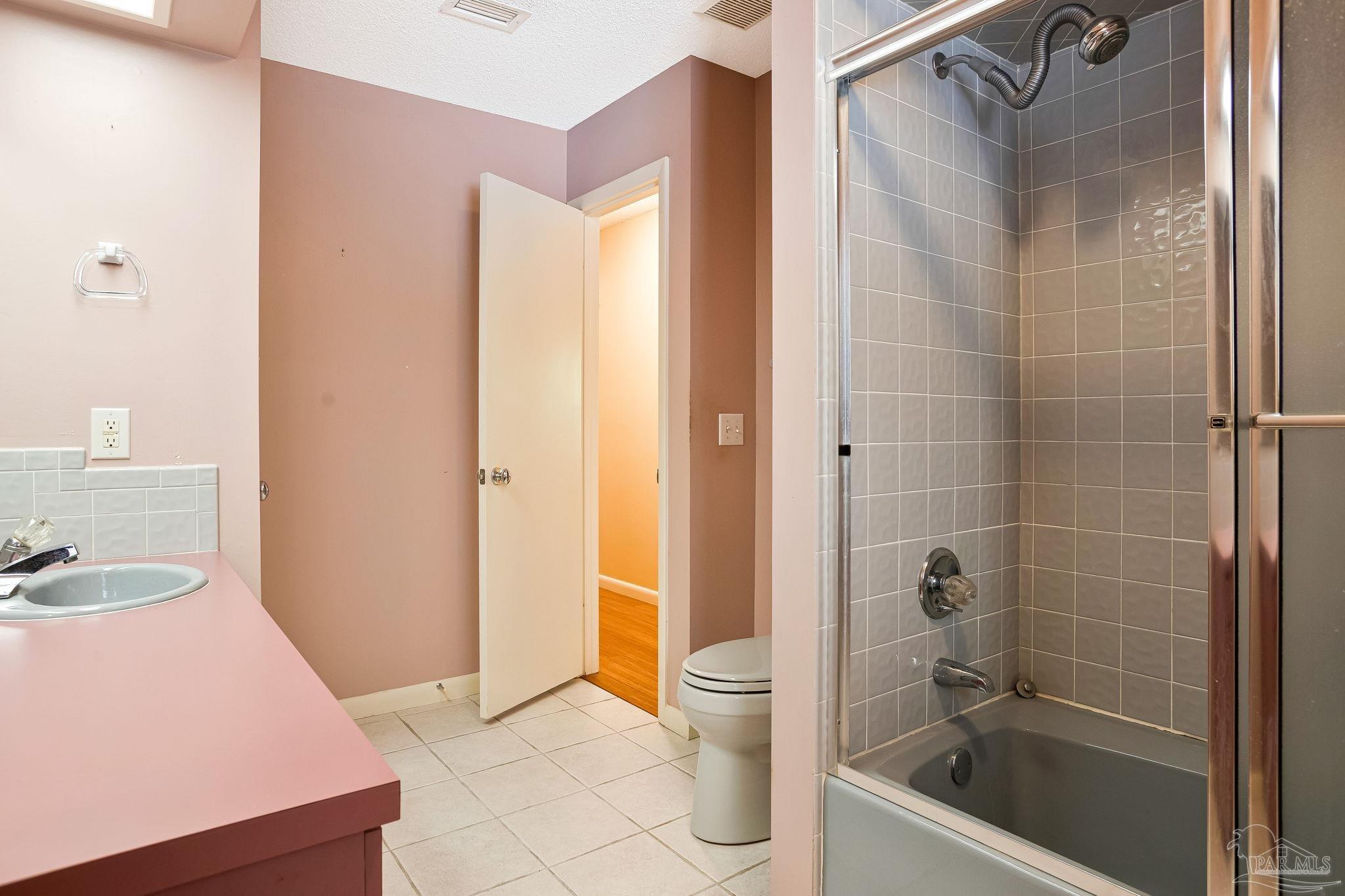 2251 Oxford Drive Pensacola FL 32503