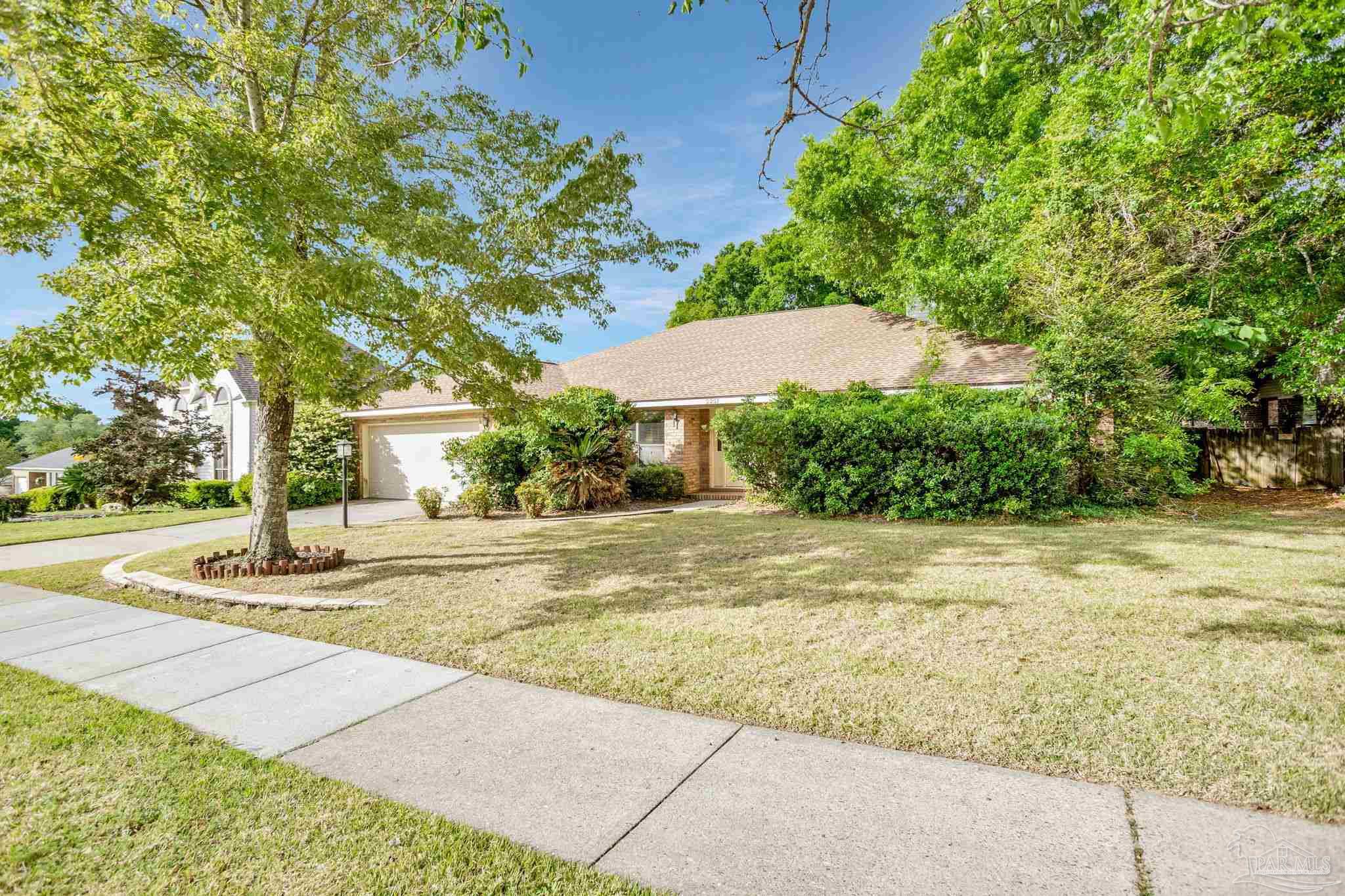 2251 Oxford Drive Pensacola FL 32503