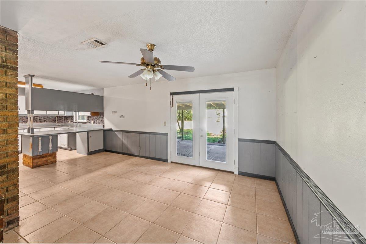 632 Powell Street Pensacola FL 32534