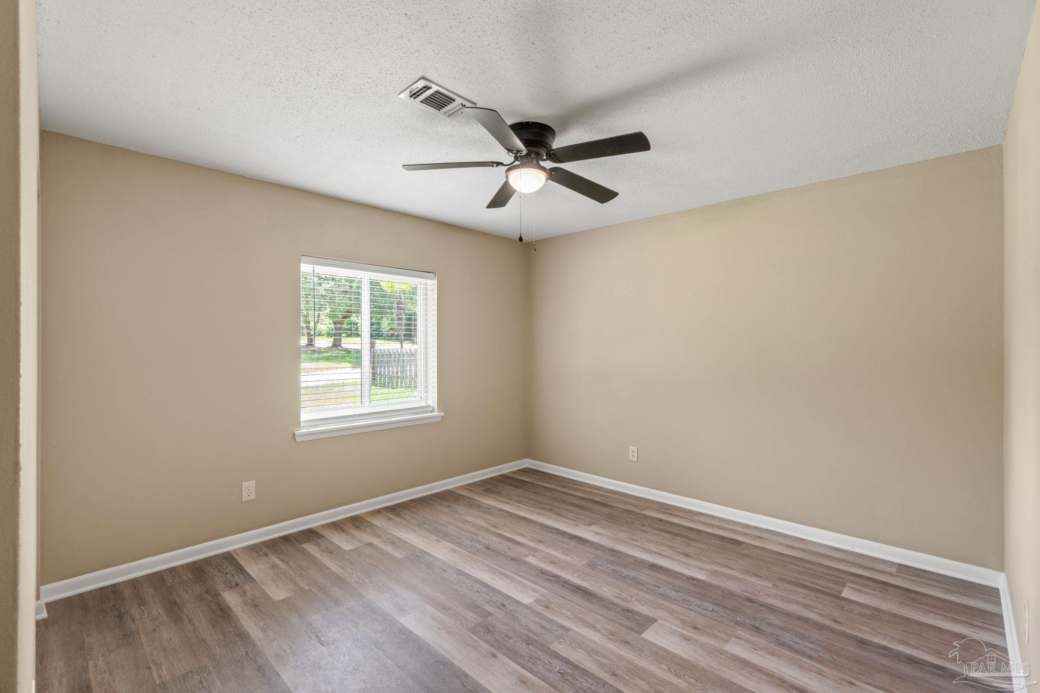 1414 W Clio Drive Pensacola FL 32505