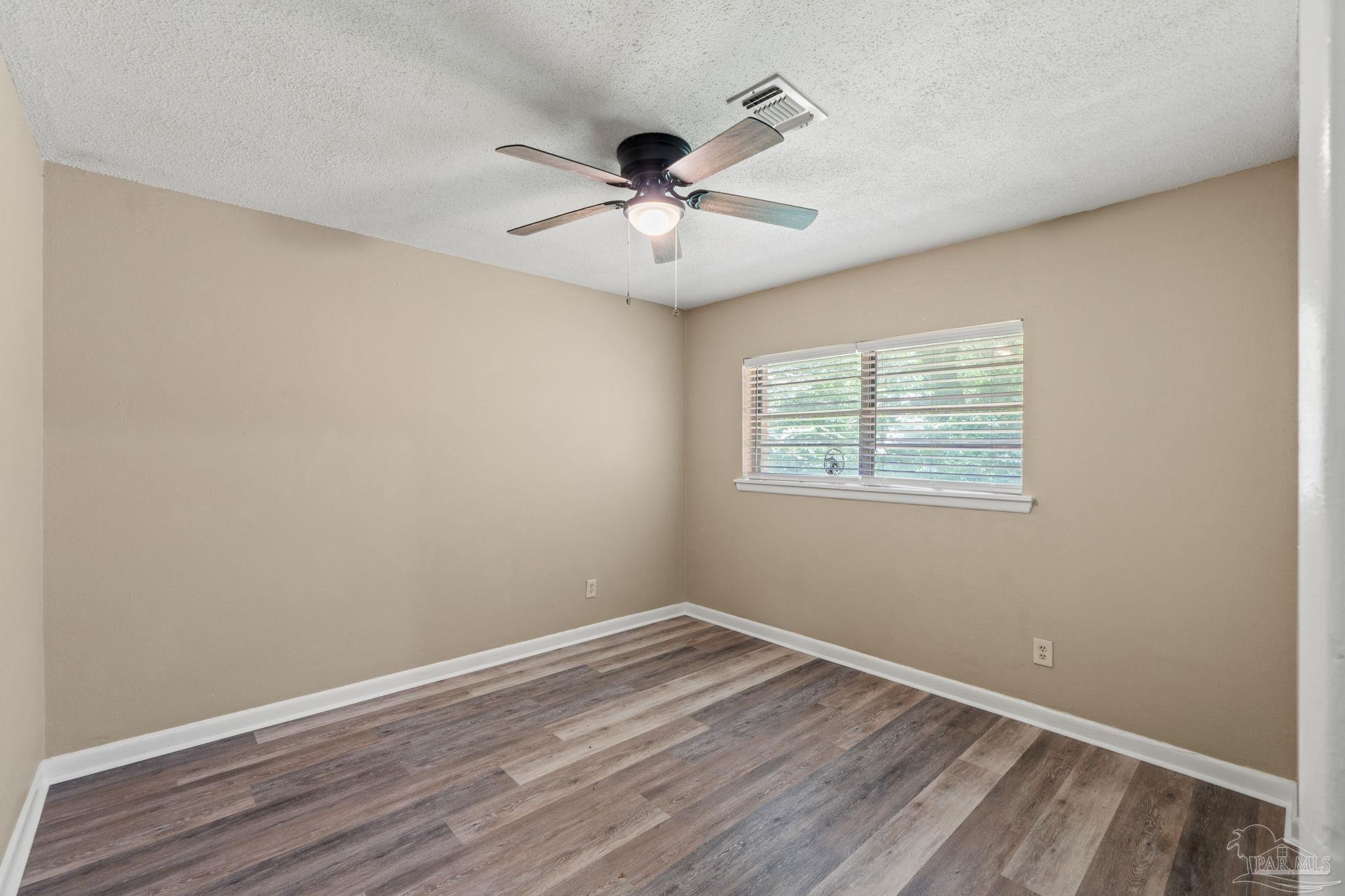 1414 W Clio Drive Pensacola FL 32505