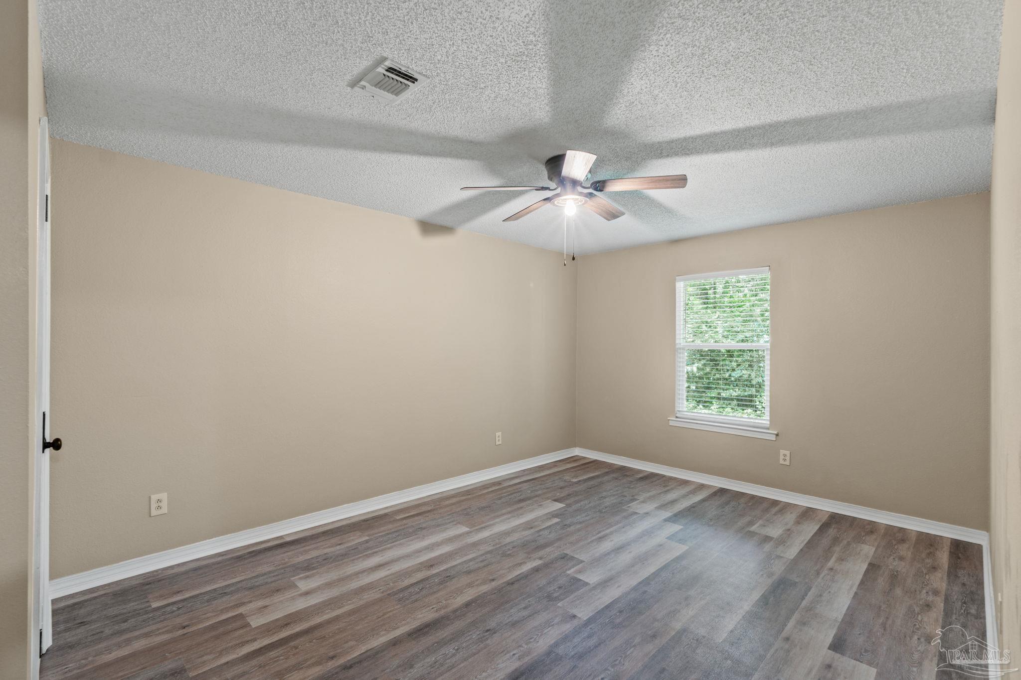 1414 W Clio Drive Pensacola FL 32505
