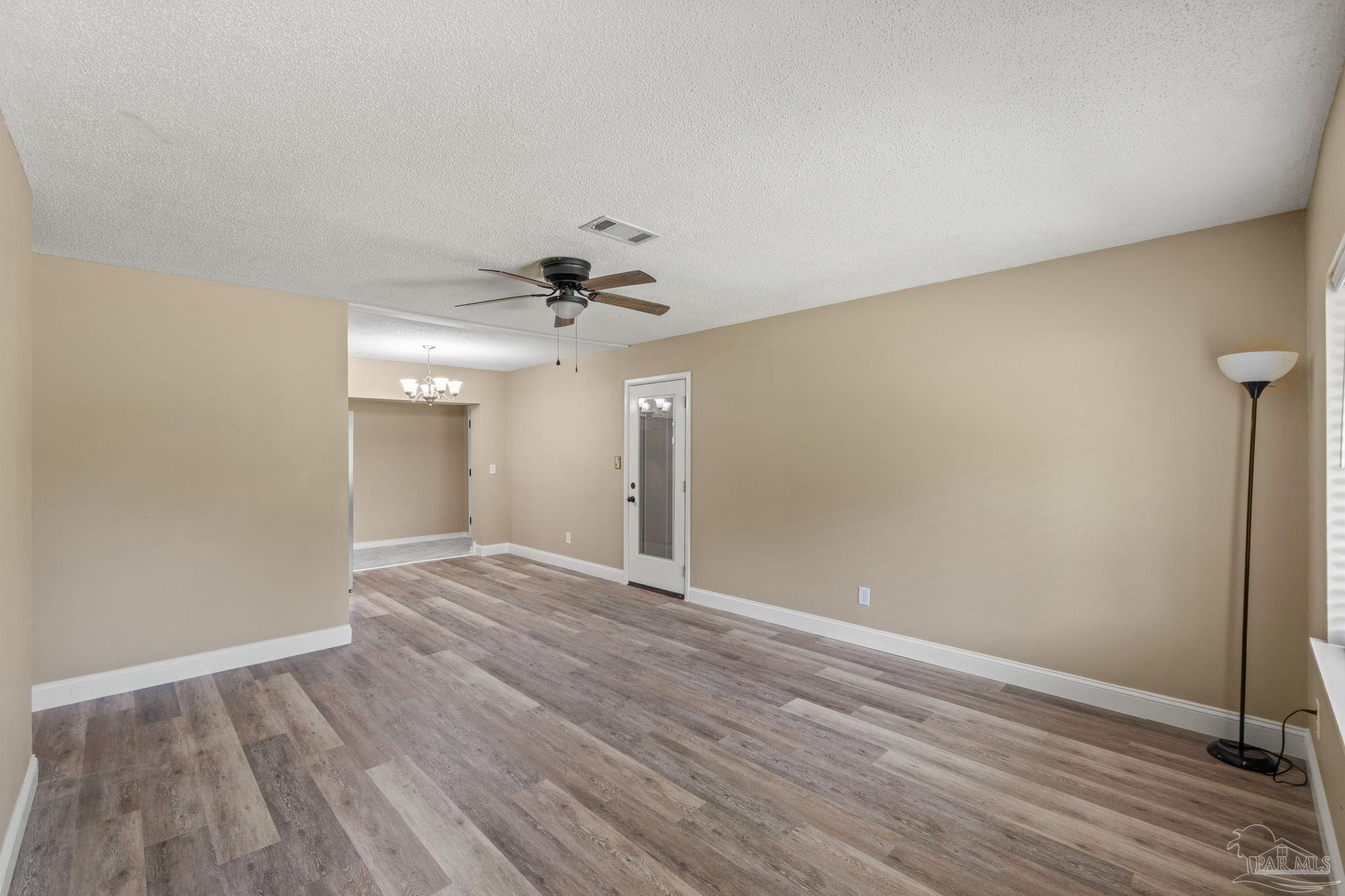 1414 W Clio Drive Pensacola FL 32505