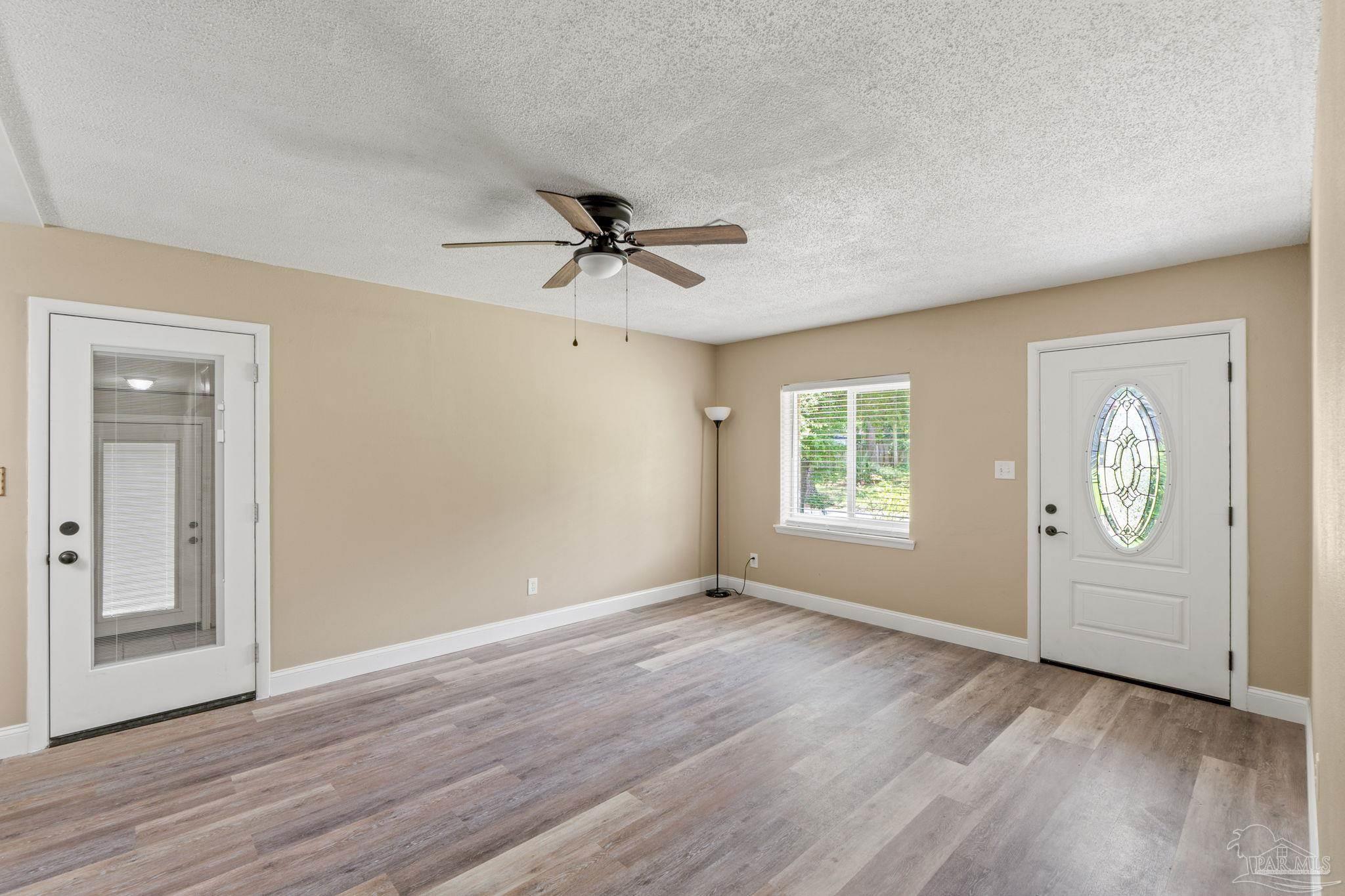 1414 W Clio Drive Pensacola FL 32505