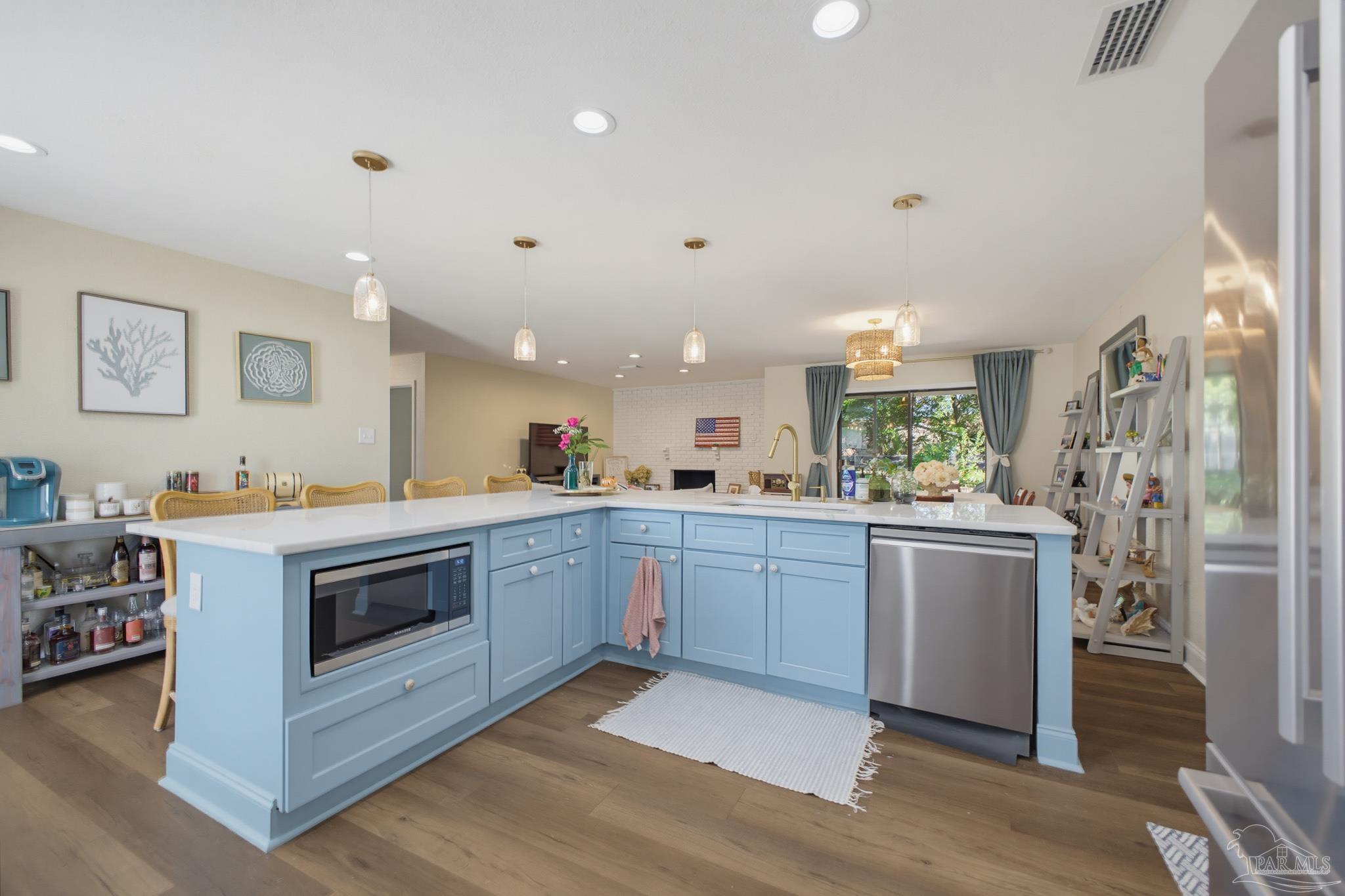 12186 Gulf Beach Highway Pensacola FL 32507