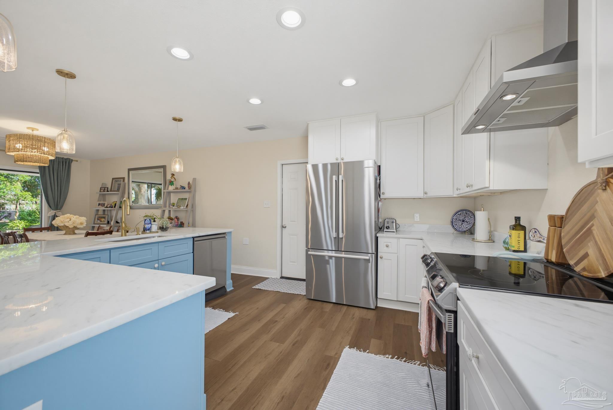 12186 Gulf Beach Highway Pensacola FL 32507