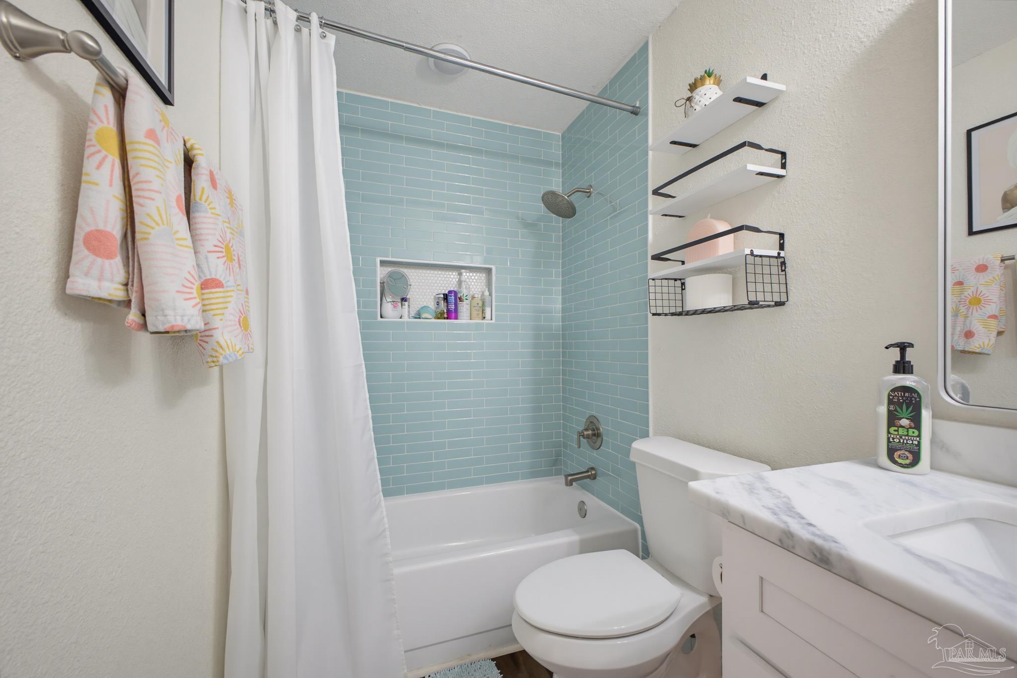12186 Gulf Beach Highway Pensacola FL 32507