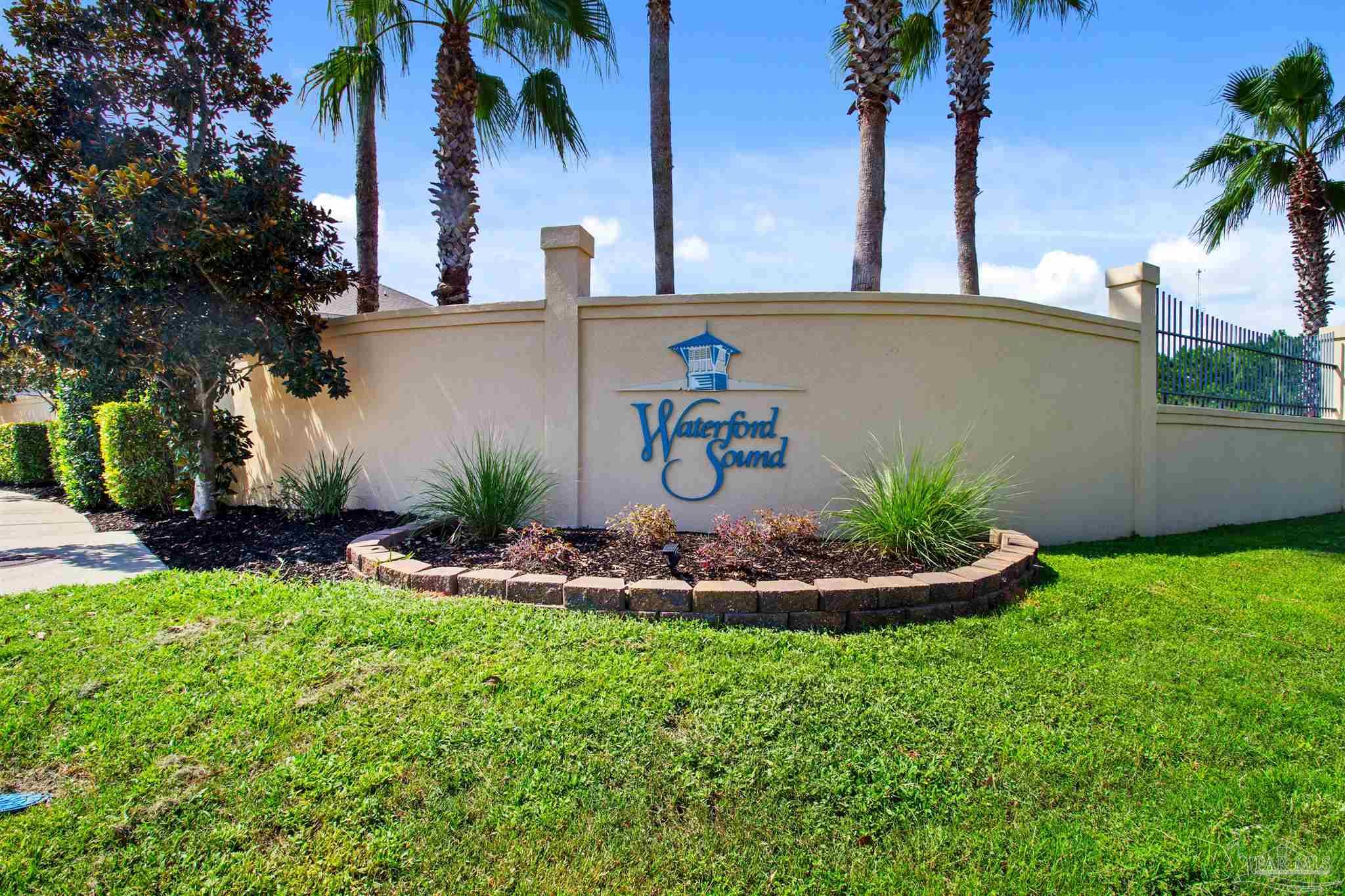 1794 Coast Court Gulf Breeze FL 32563