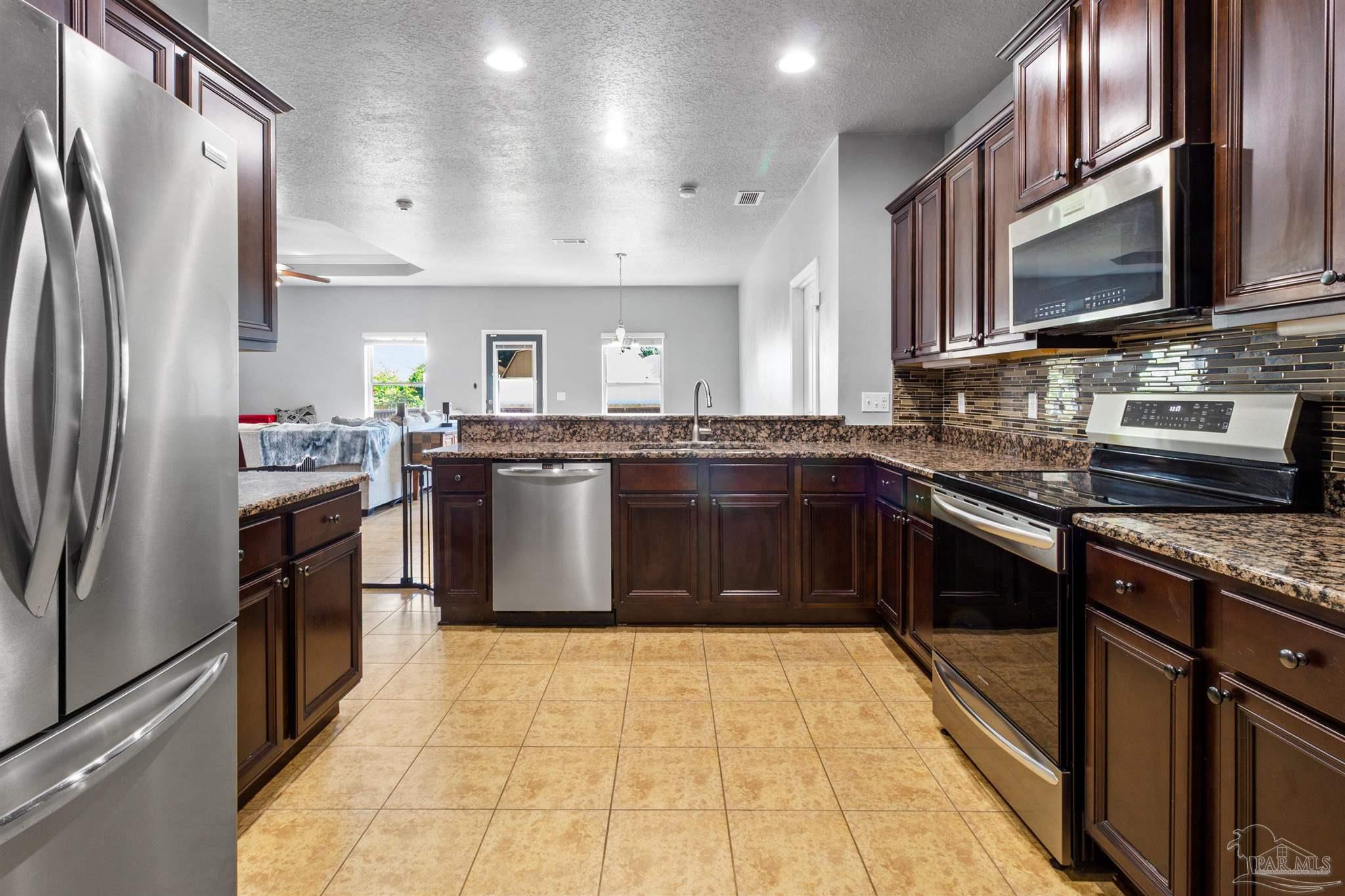 1794 Coast Court Gulf Breeze FL 32563