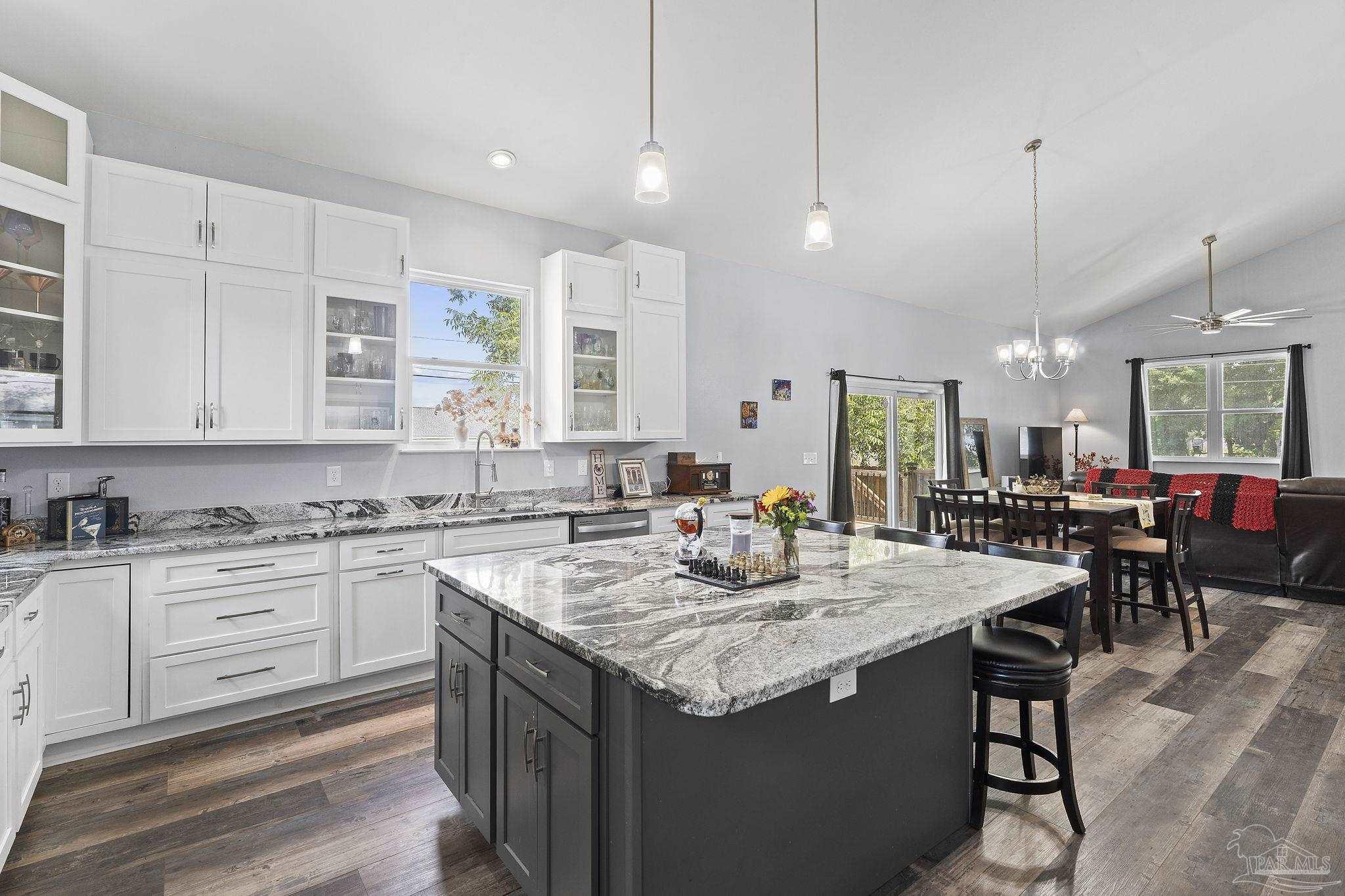 279 Seamarge Lane Pensacola FL 32507