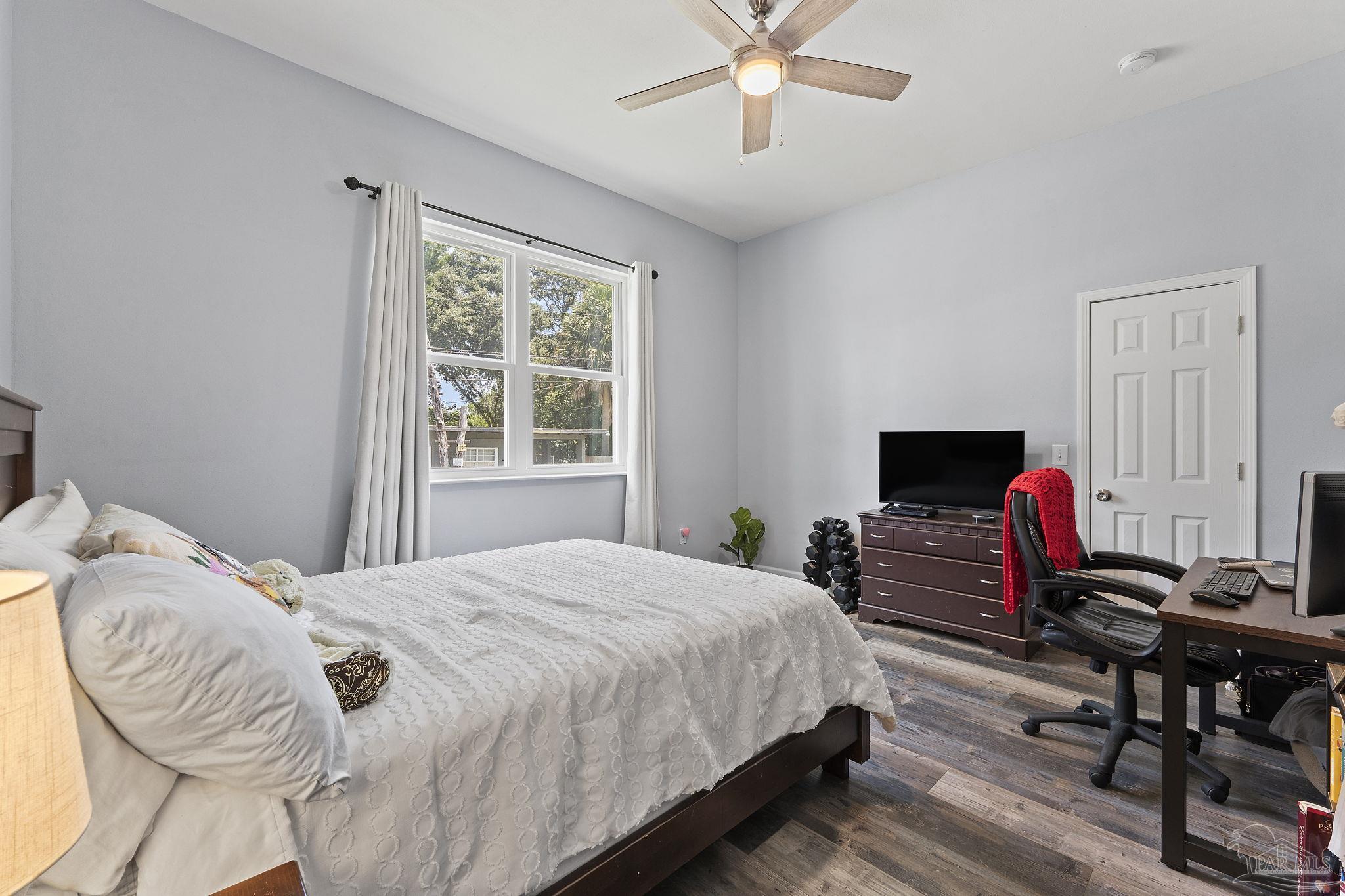 279 Seamarge Lane Pensacola FL 32507