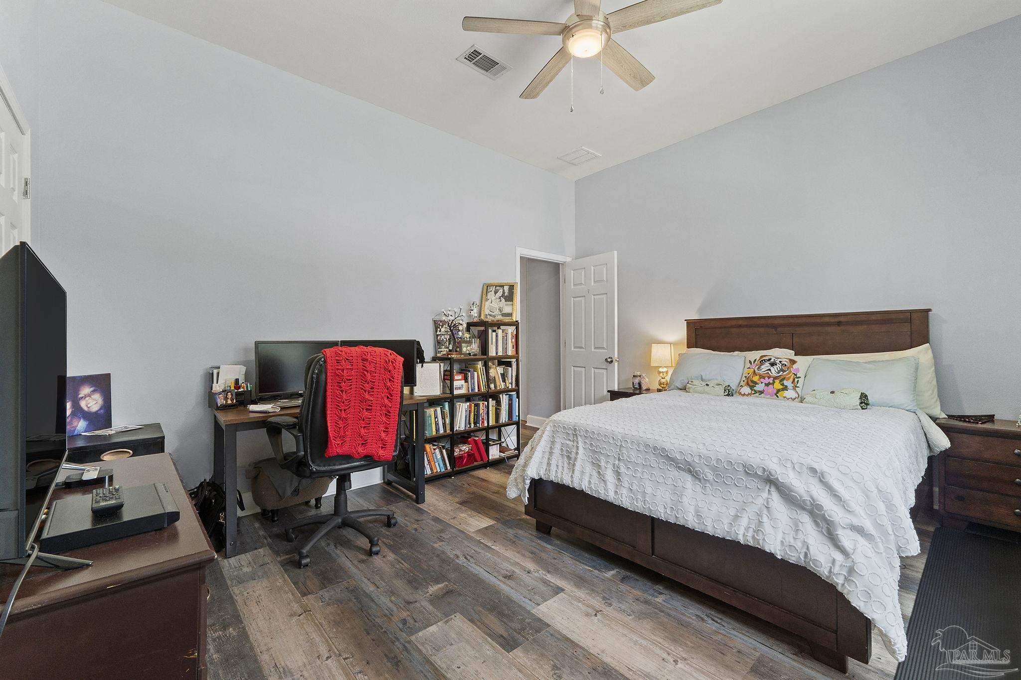 279 Seamarge Lane Pensacola FL 32507