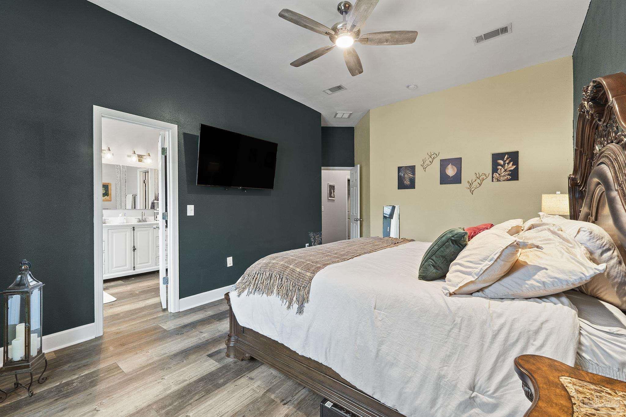 279 Seamarge Lane Pensacola FL 32507