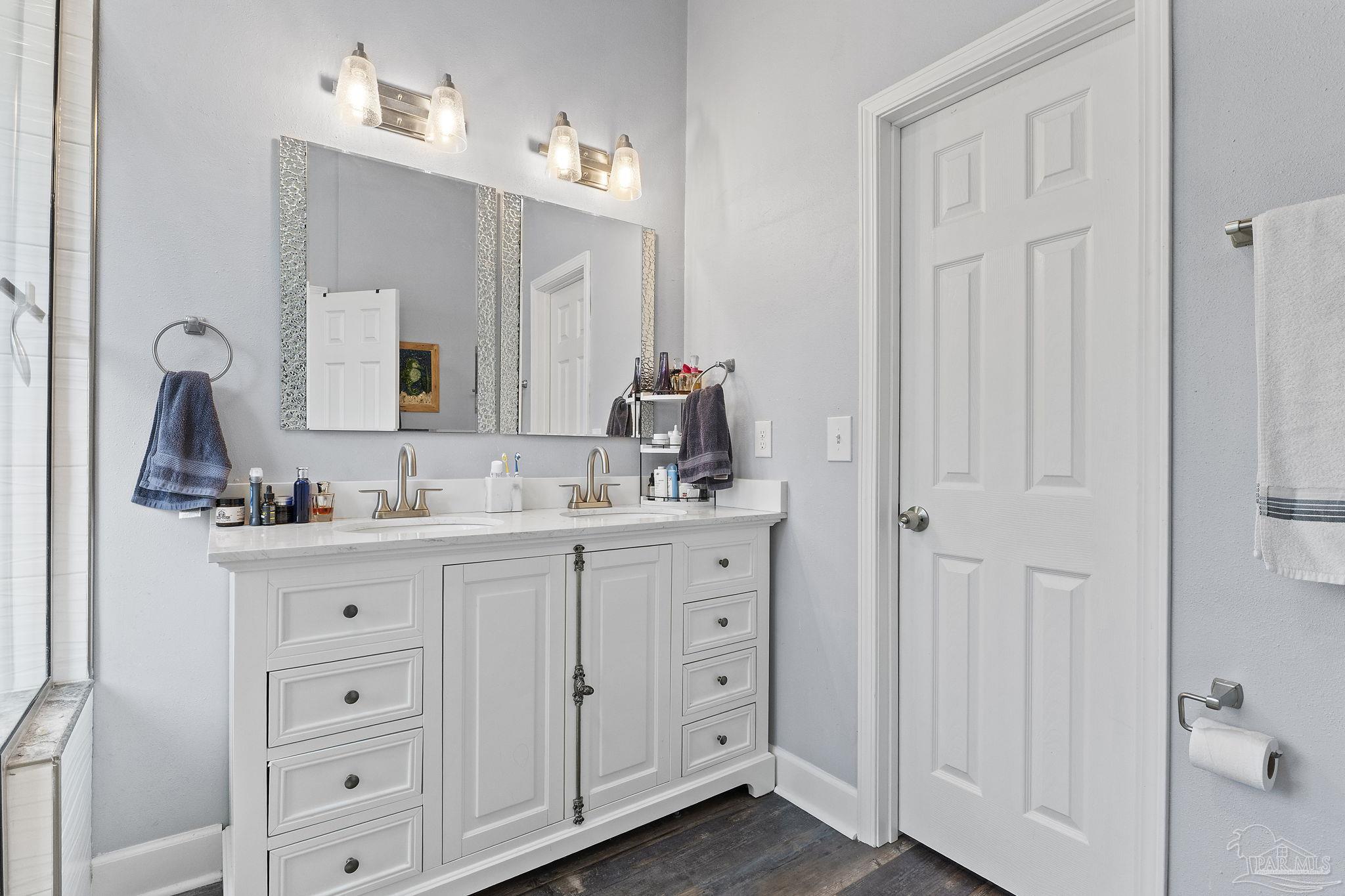 279 Seamarge Lane Pensacola FL 32507