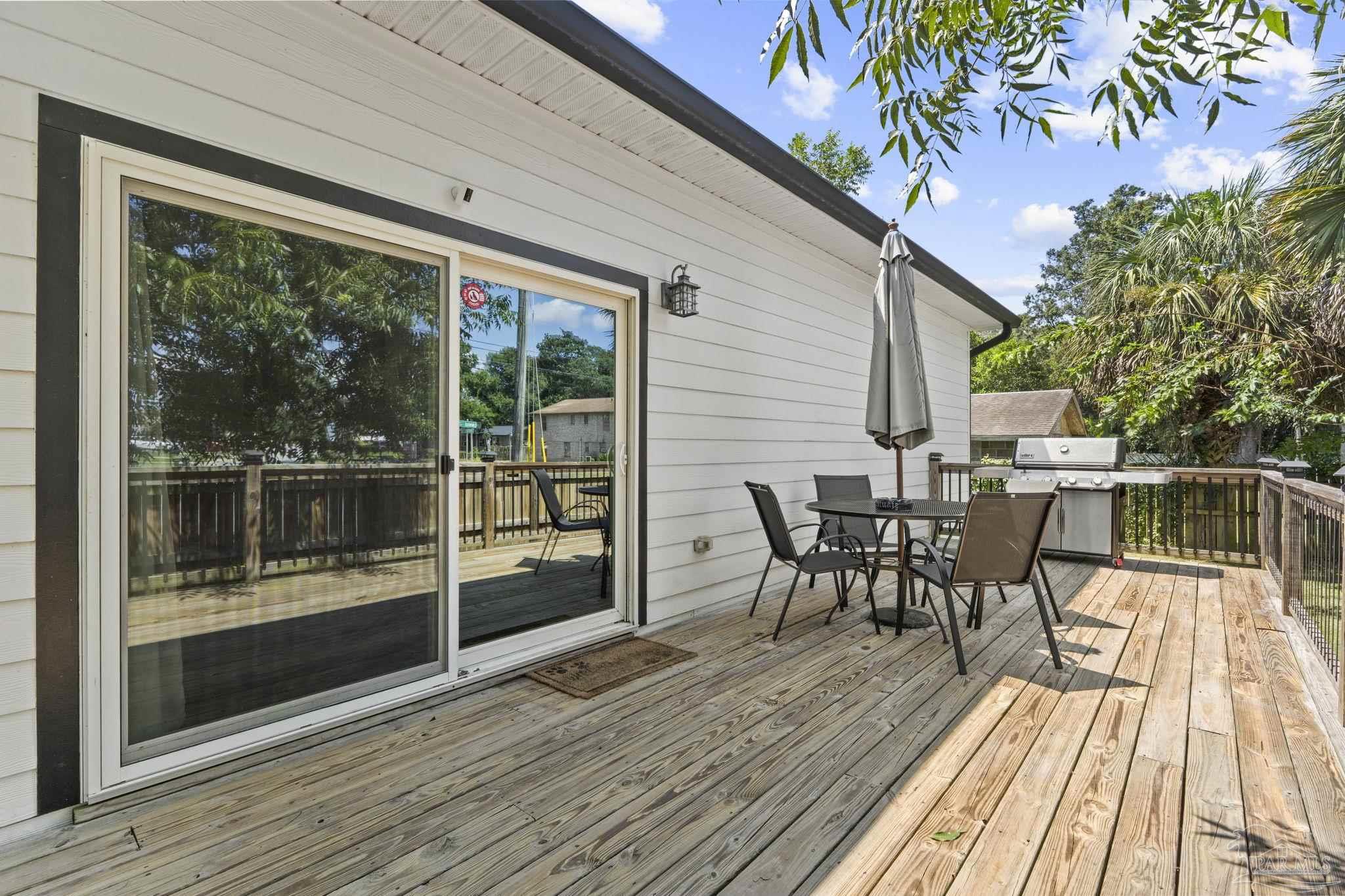 279 Seamarge Lane Pensacola FL 32507
