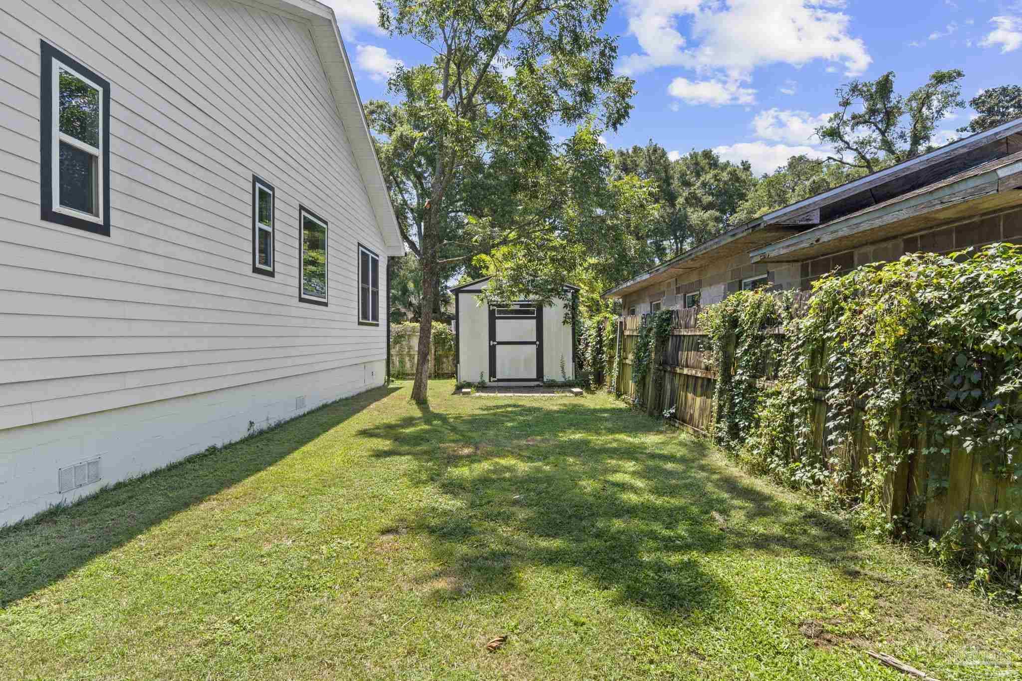 279 Seamarge Lane Pensacola FL 32507