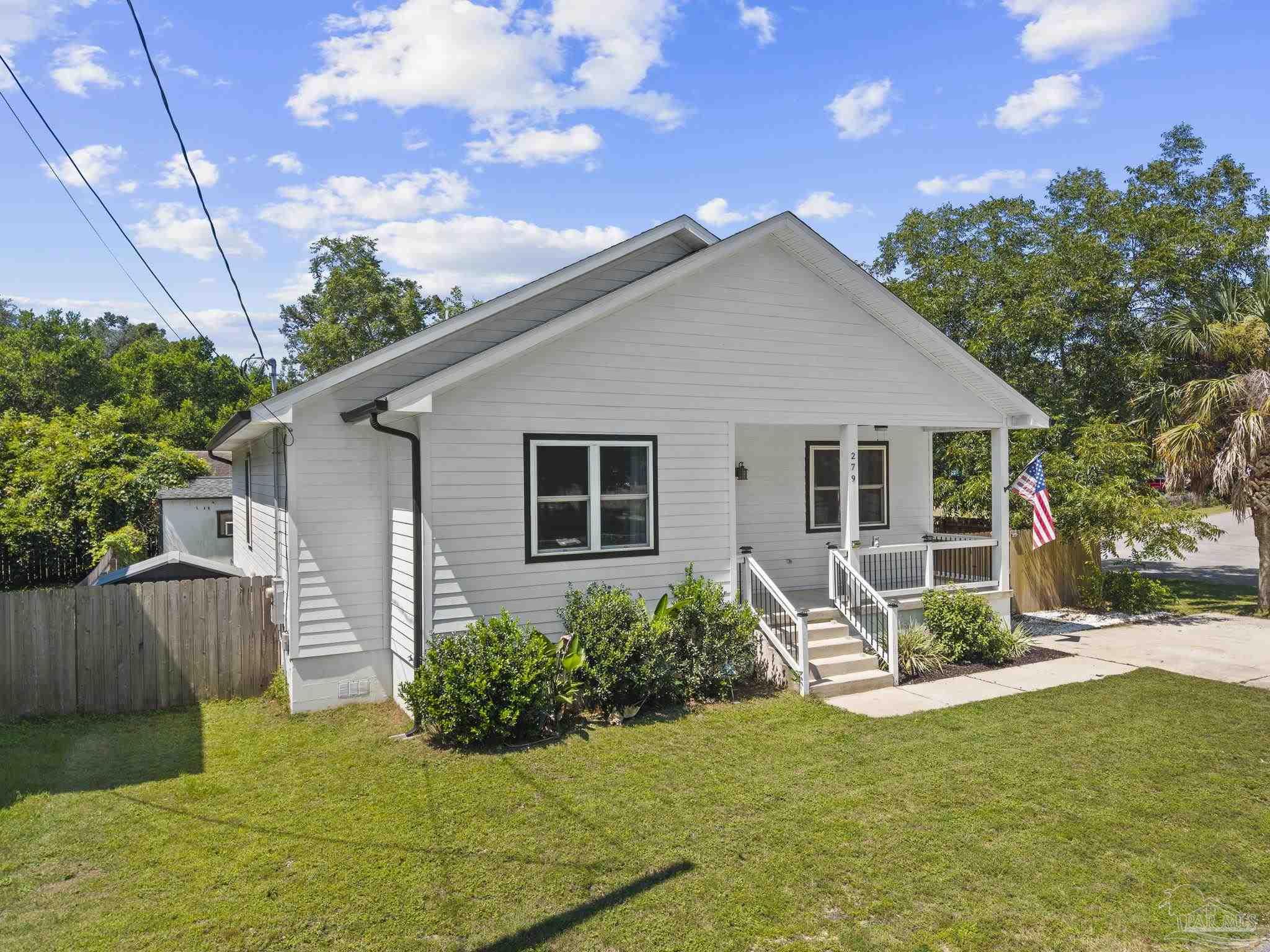 279 Seamarge Lane Pensacola FL 32507