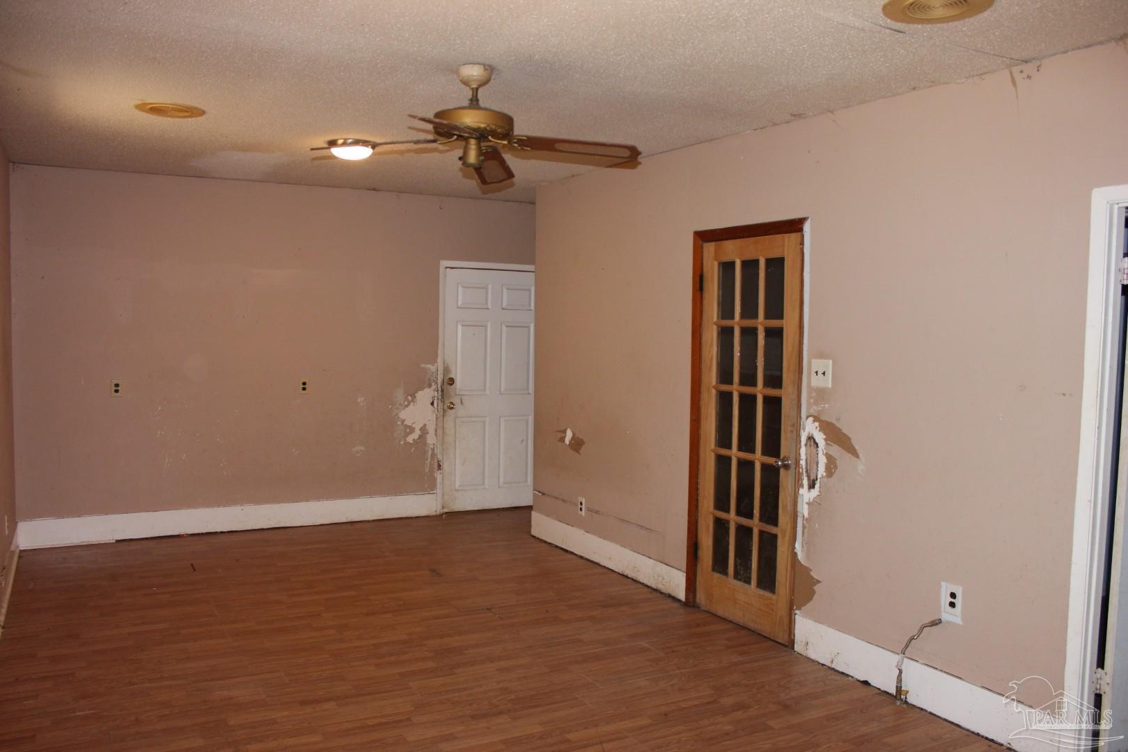 6691 Wonderlake Road Pensacola FL 32526