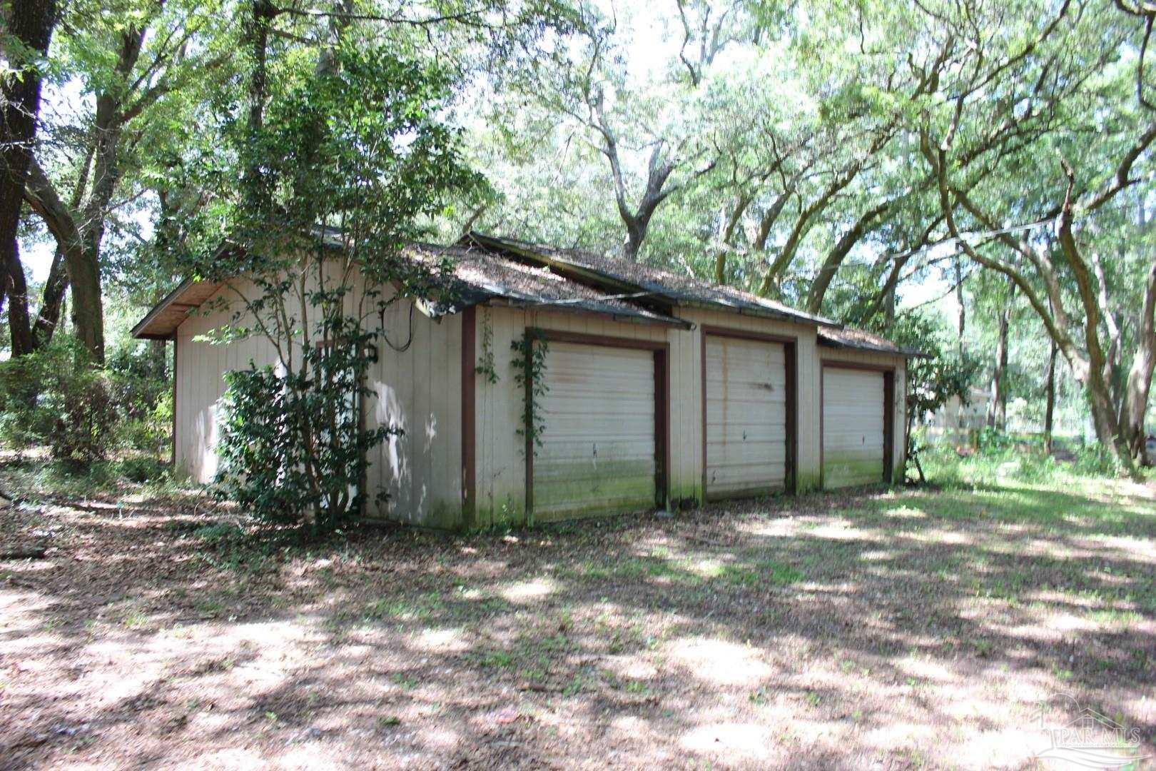 6691 Wonderlake Road Pensacola FL 32526