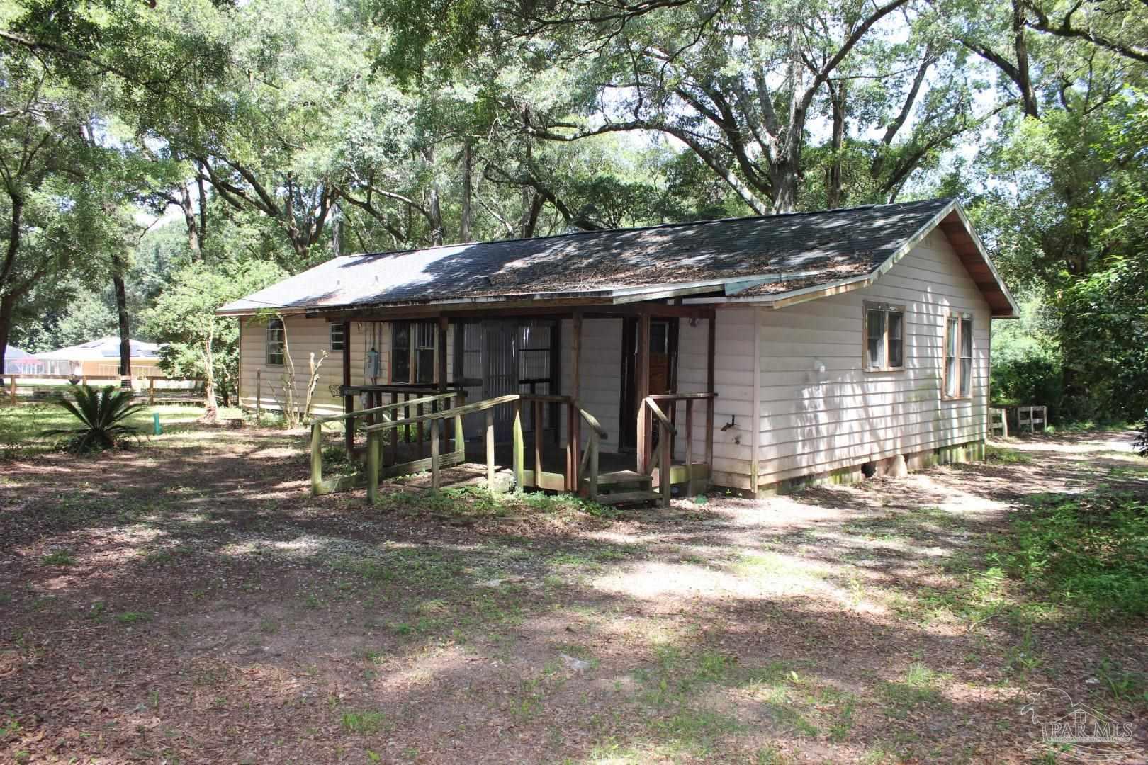 6691 Wonderlake Road Pensacola FL 32526