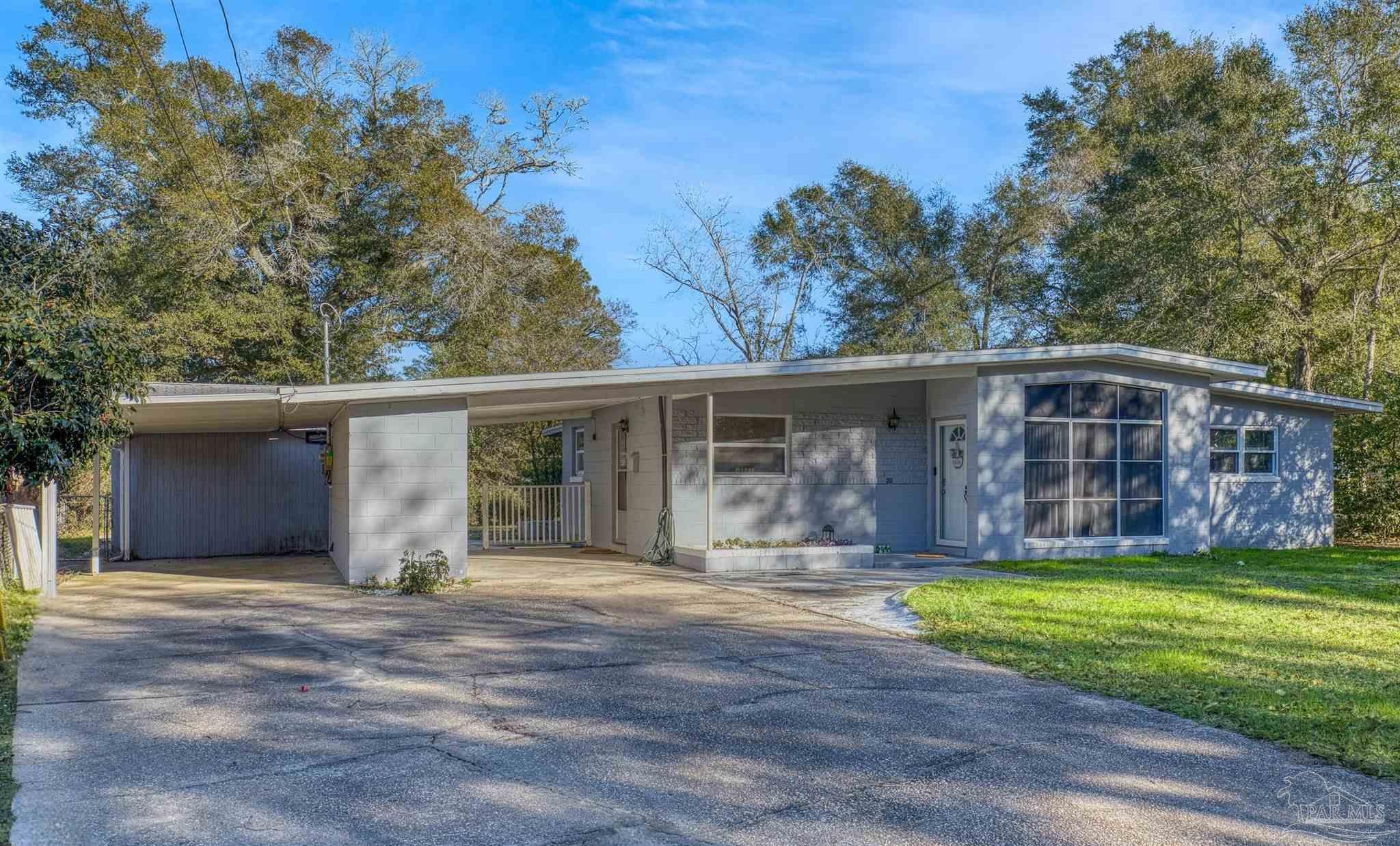 20 Adkinson Drive Pensacola FL 32506