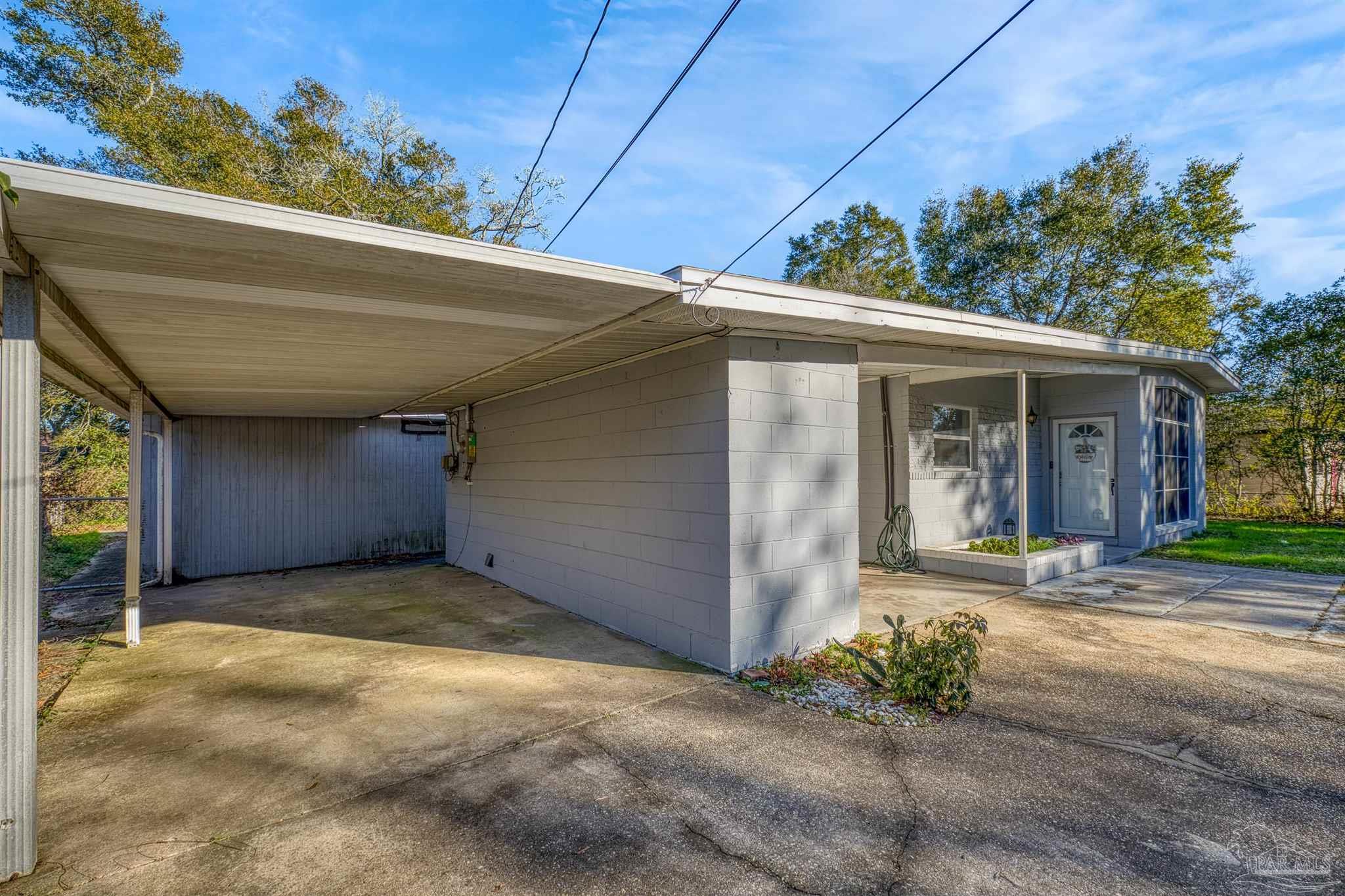 20 Adkinson Drive Pensacola FL 32506