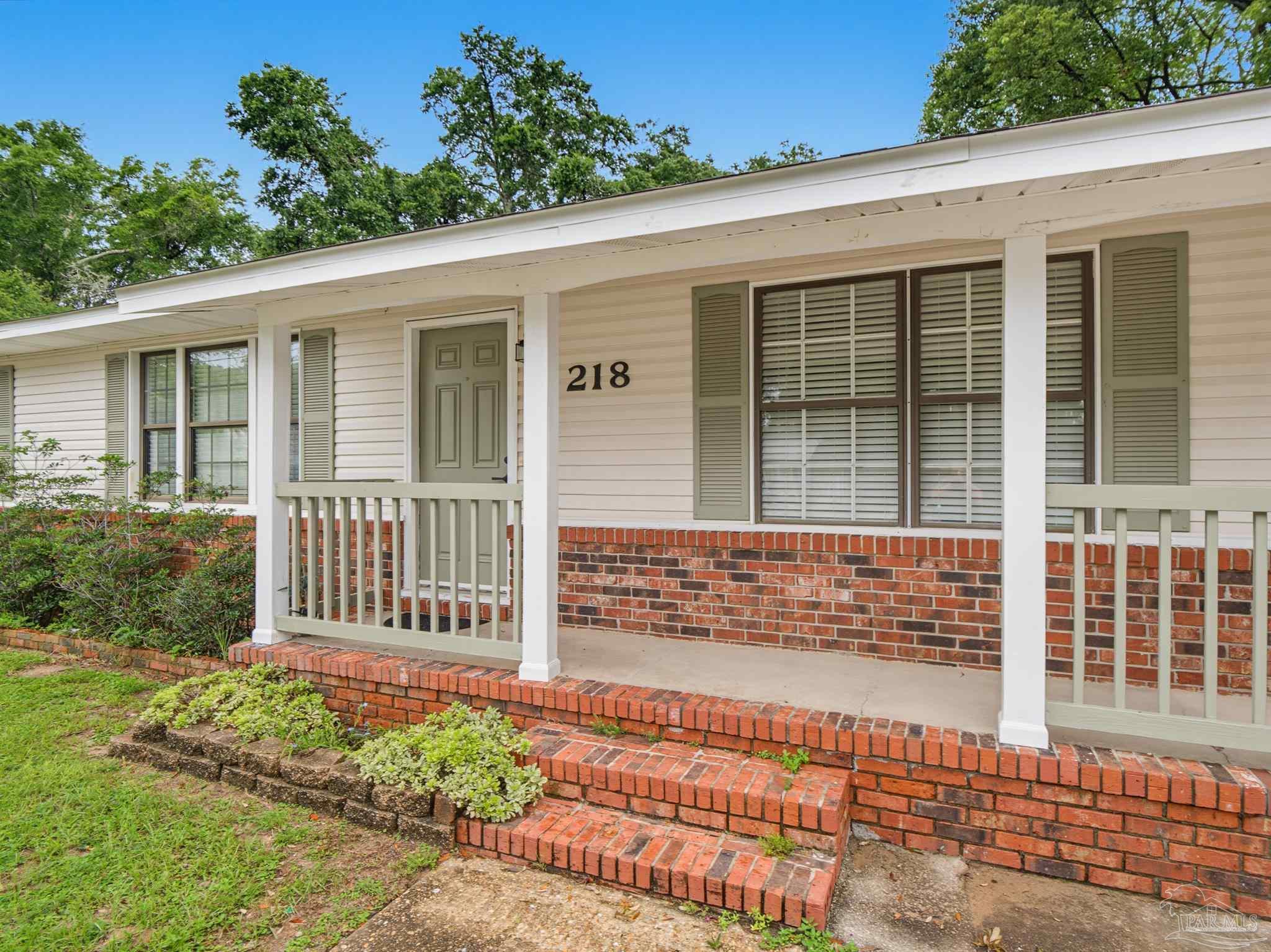 218 Betty Road Pensacola FL 32507