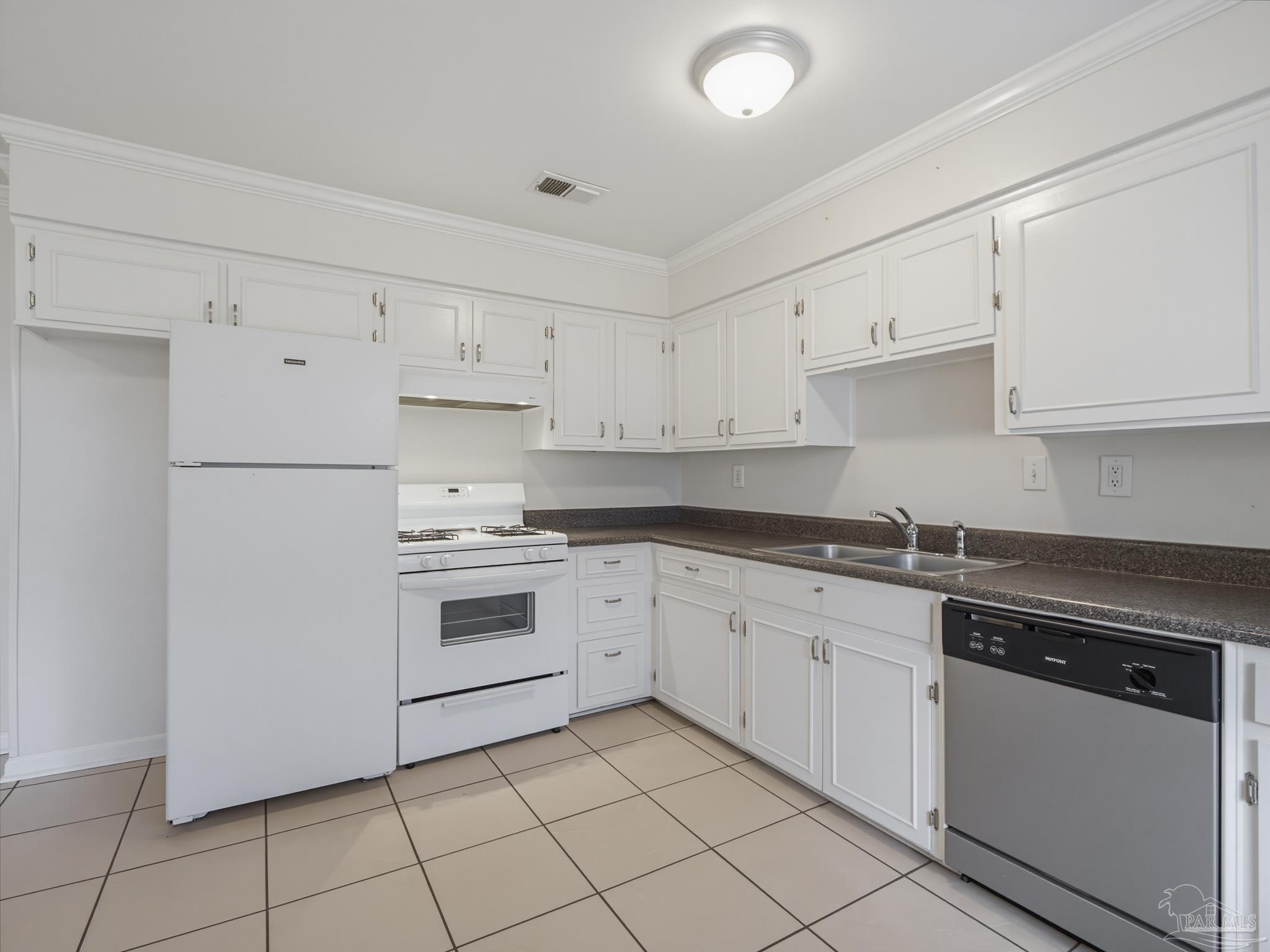218 Betty Road Pensacola FL 32507