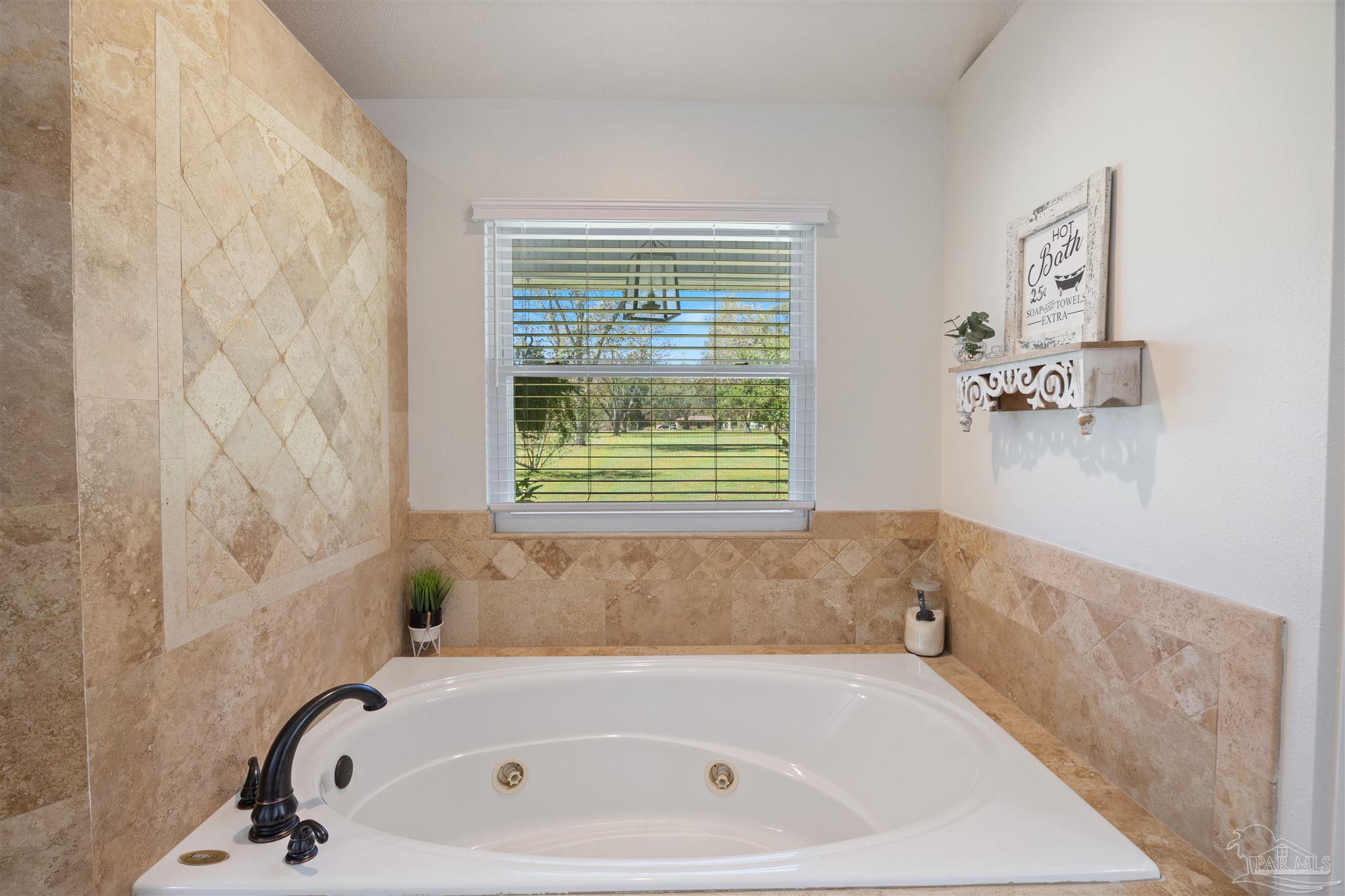 9820 Bridlewood Road Pensacola FL 32526