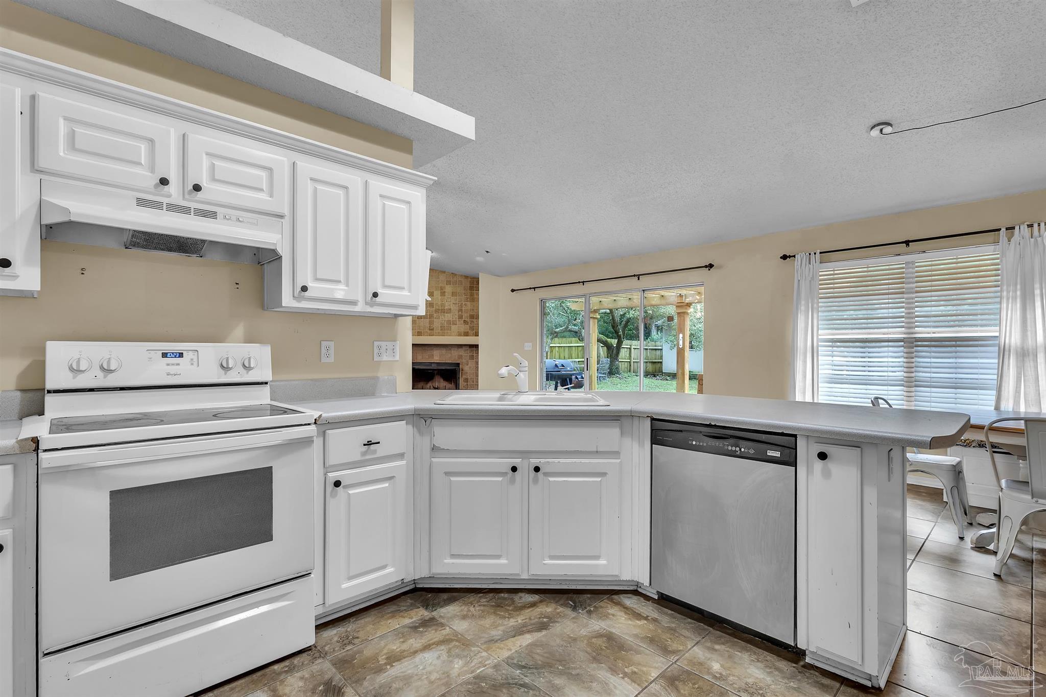 3095 Camino De Real Navarre FL 32566