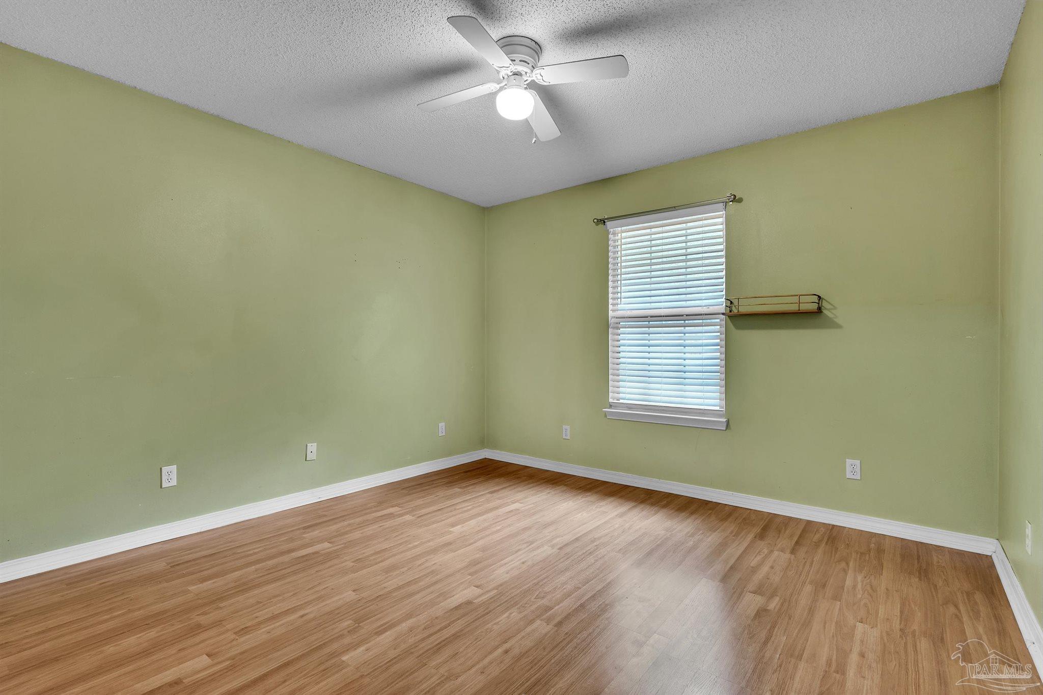 3095 Camino De Real Navarre FL 32566