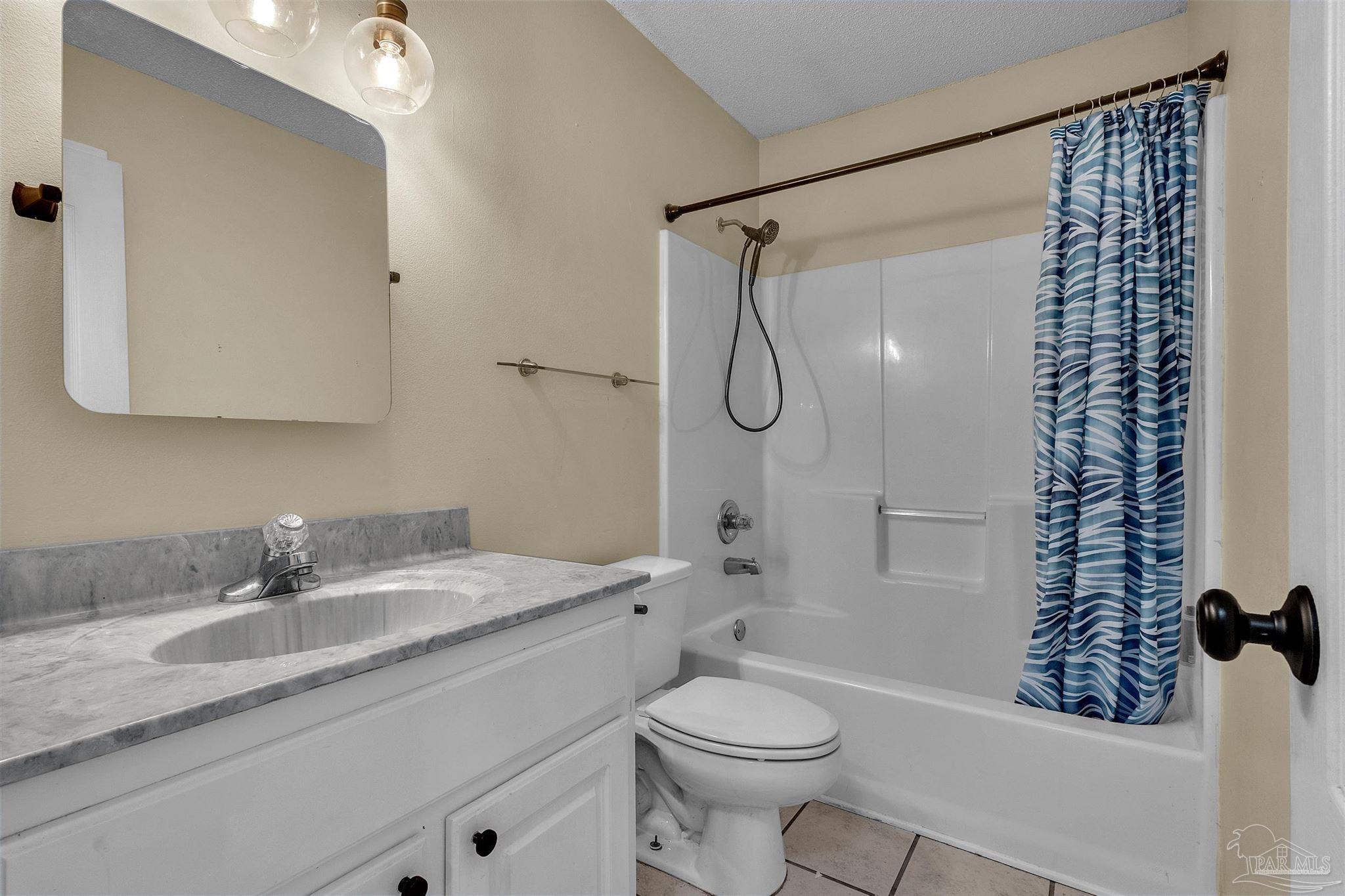 3095 Camino De Real Navarre FL 32566