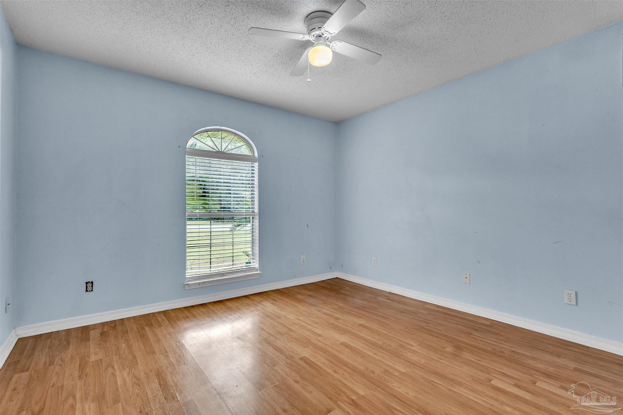 3095 Camino De Real Navarre FL 32566