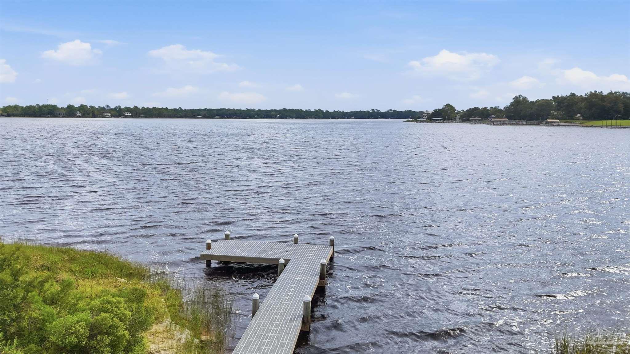 3095 Camino De Real Navarre FL 32566