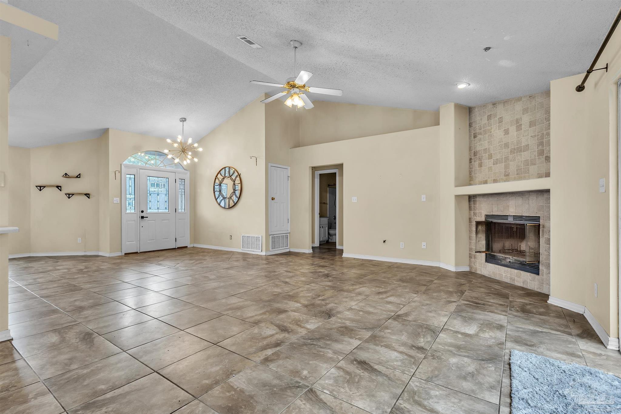 3095 Camino De Real Navarre FL 32566