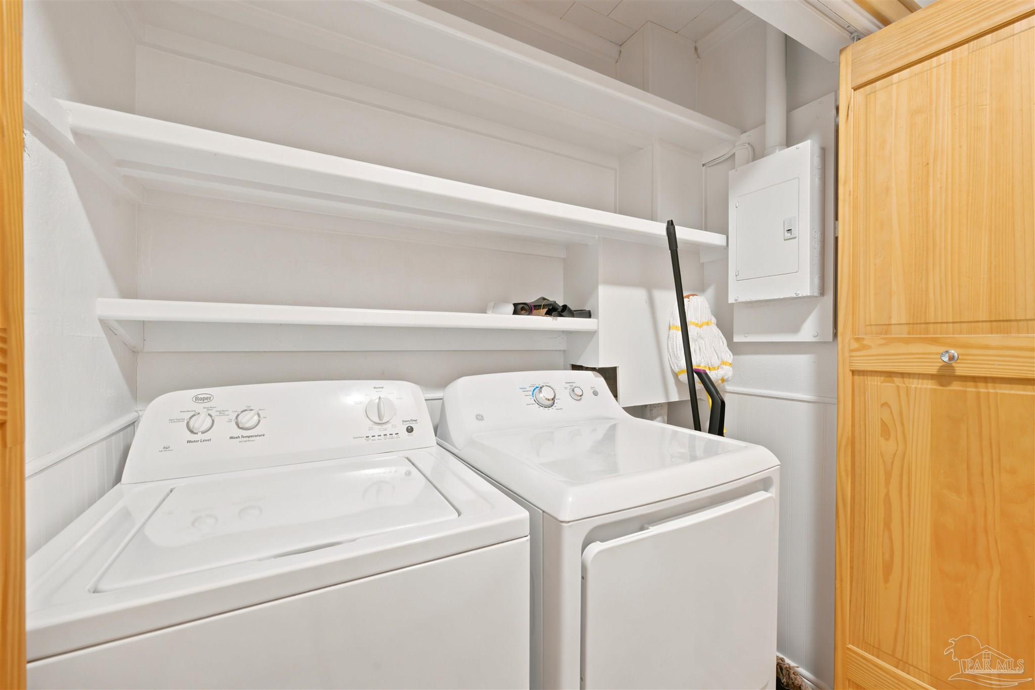 100 Avendia 23 & Via Deluna Drive Pensacola Beach FL 32561