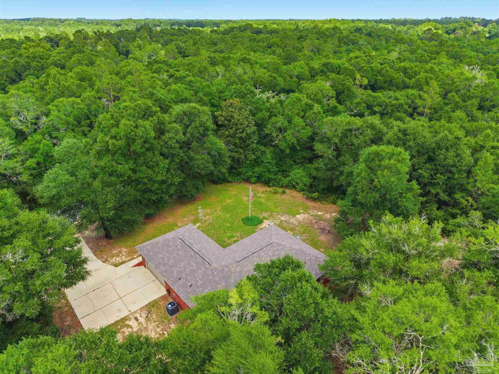 4526 Bryant Bridge Cut Off Holt FL 32564
