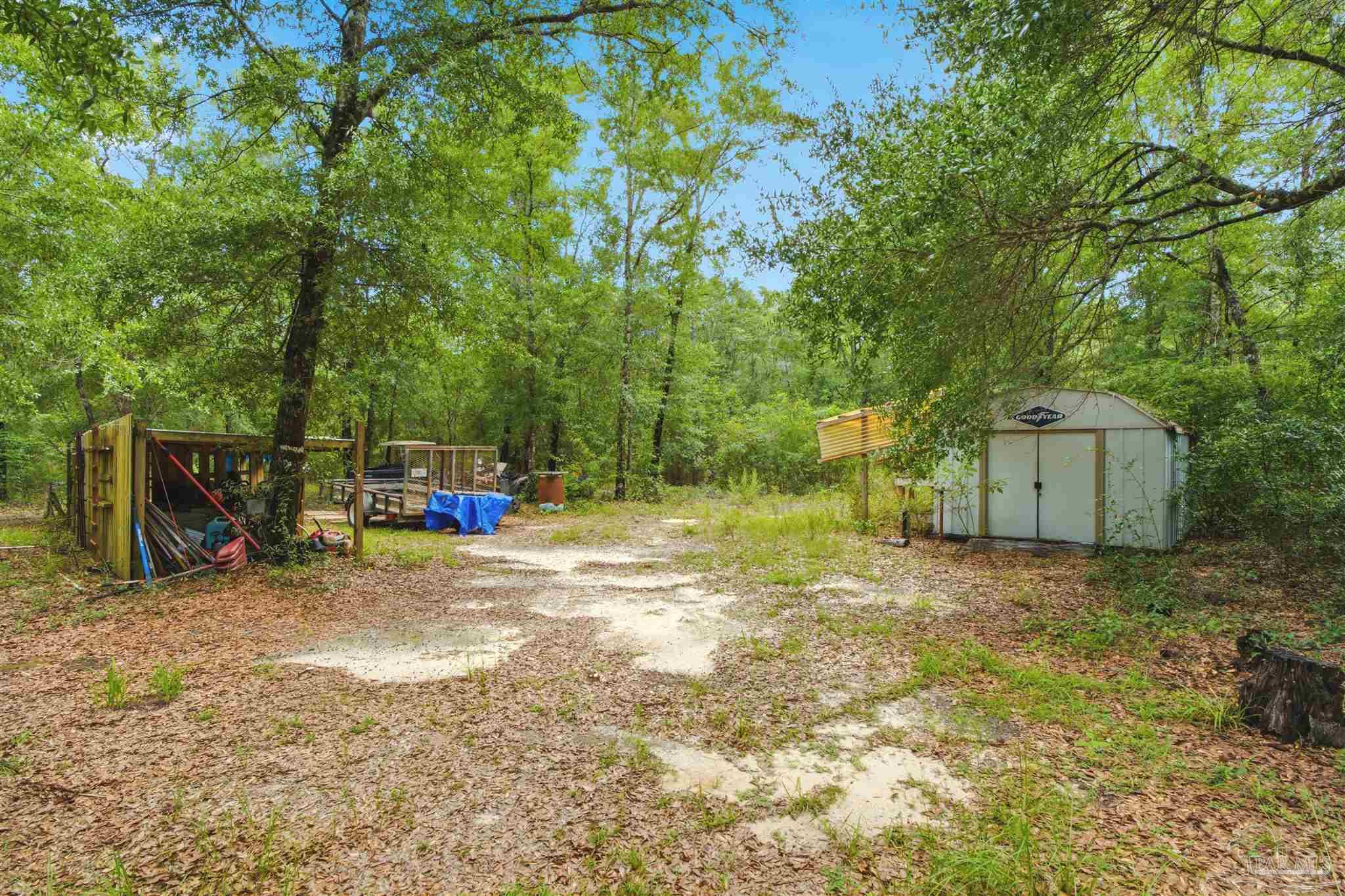 4526 Bryant Bridge Cut Off Holt FL 32564