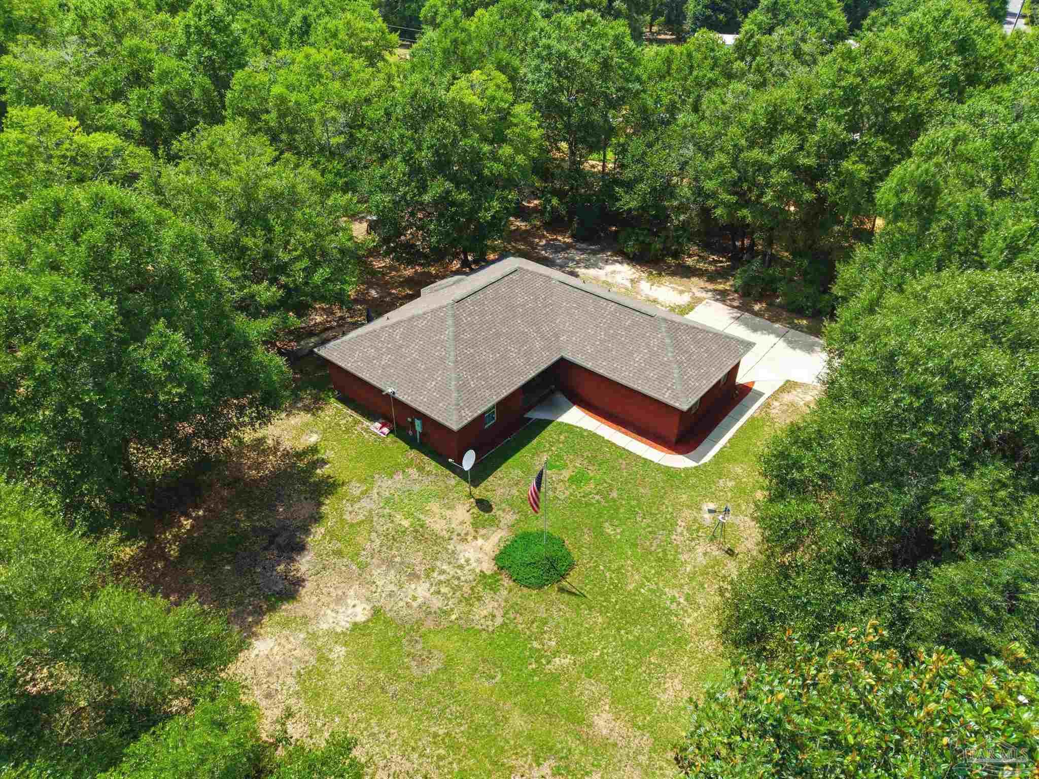 4526 Bryant Bridge Cut Off Holt FL 32564